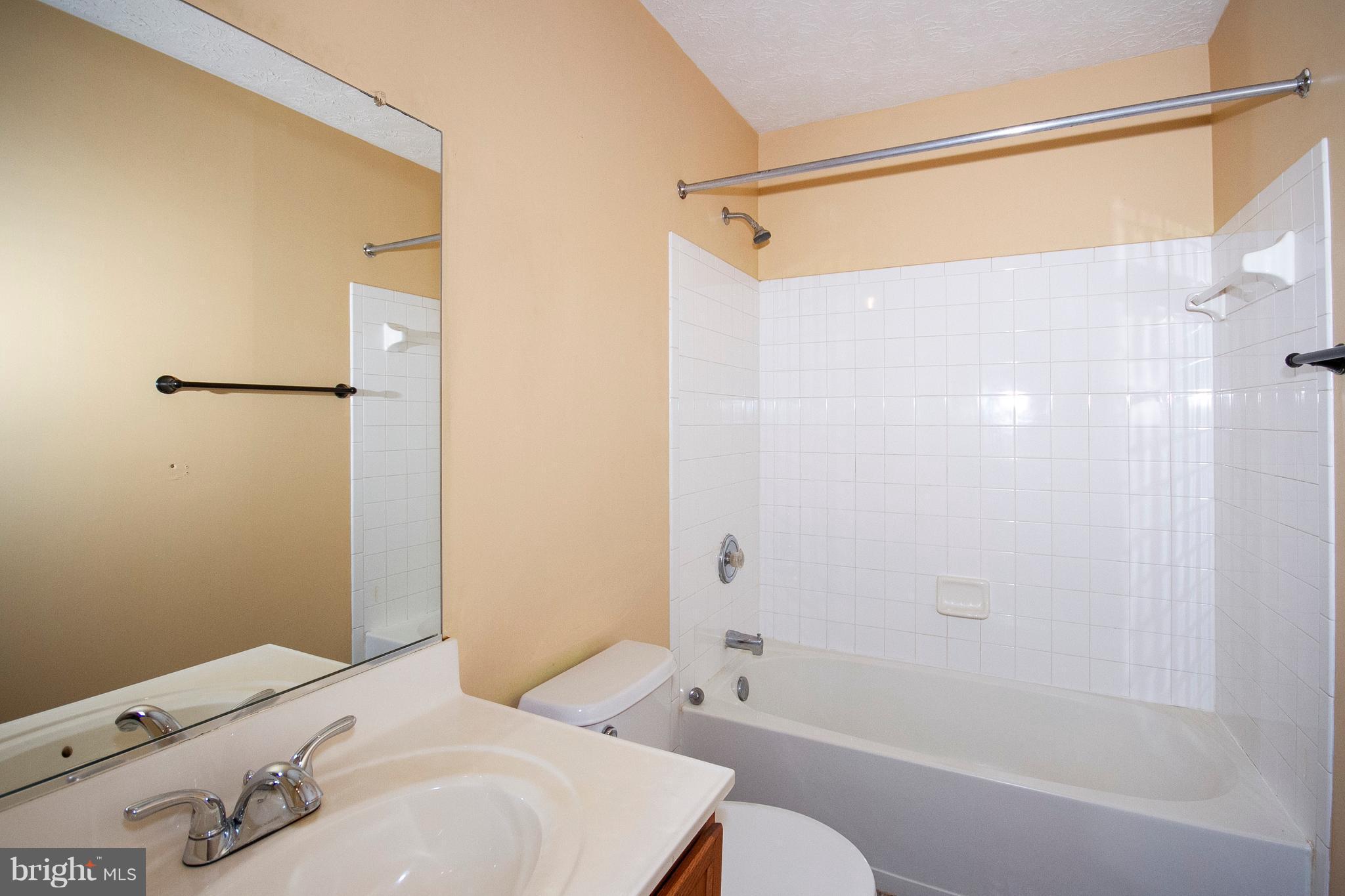 NEW HAVEN WOODS - Residential