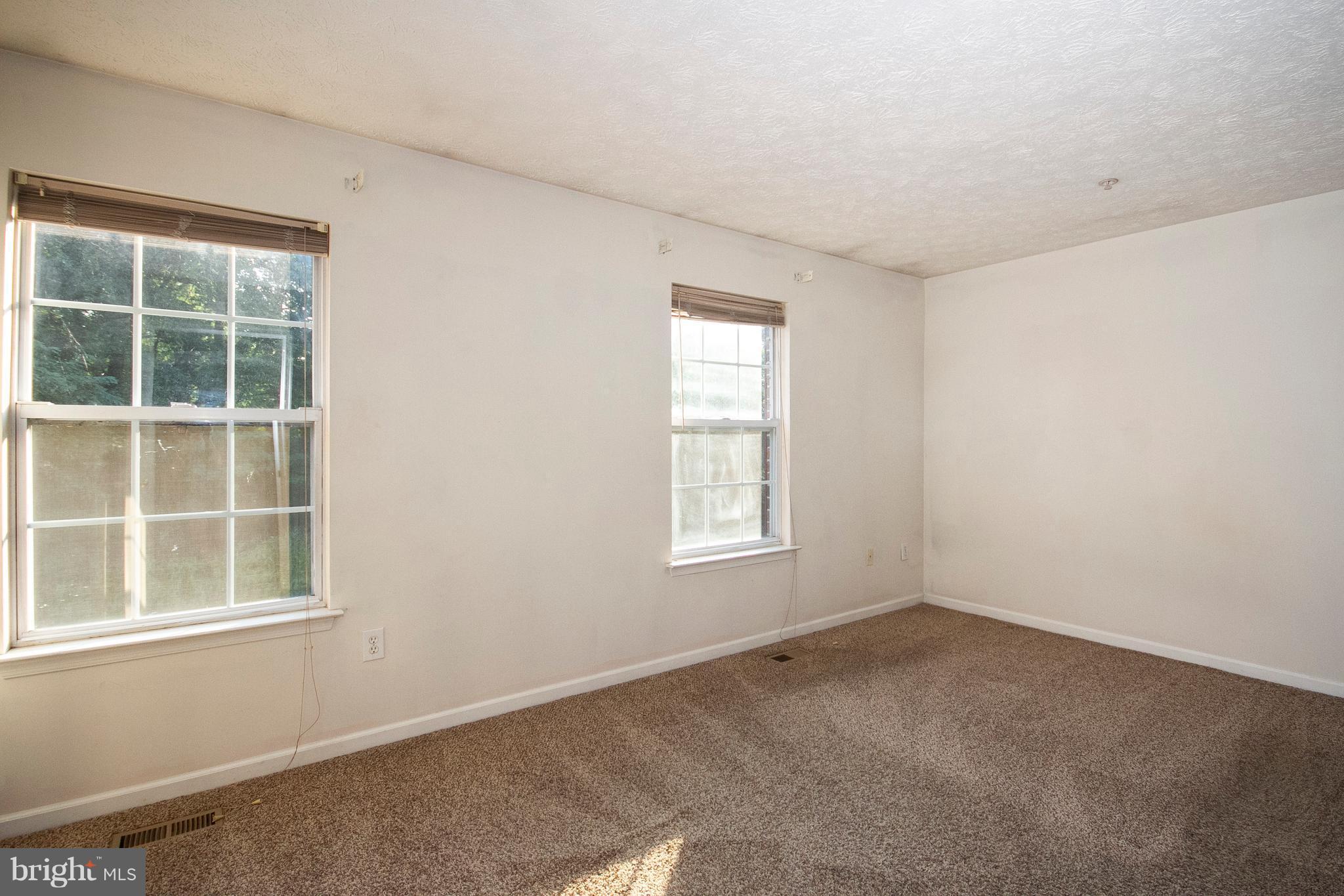 NEW HAVEN WOODS - Residential