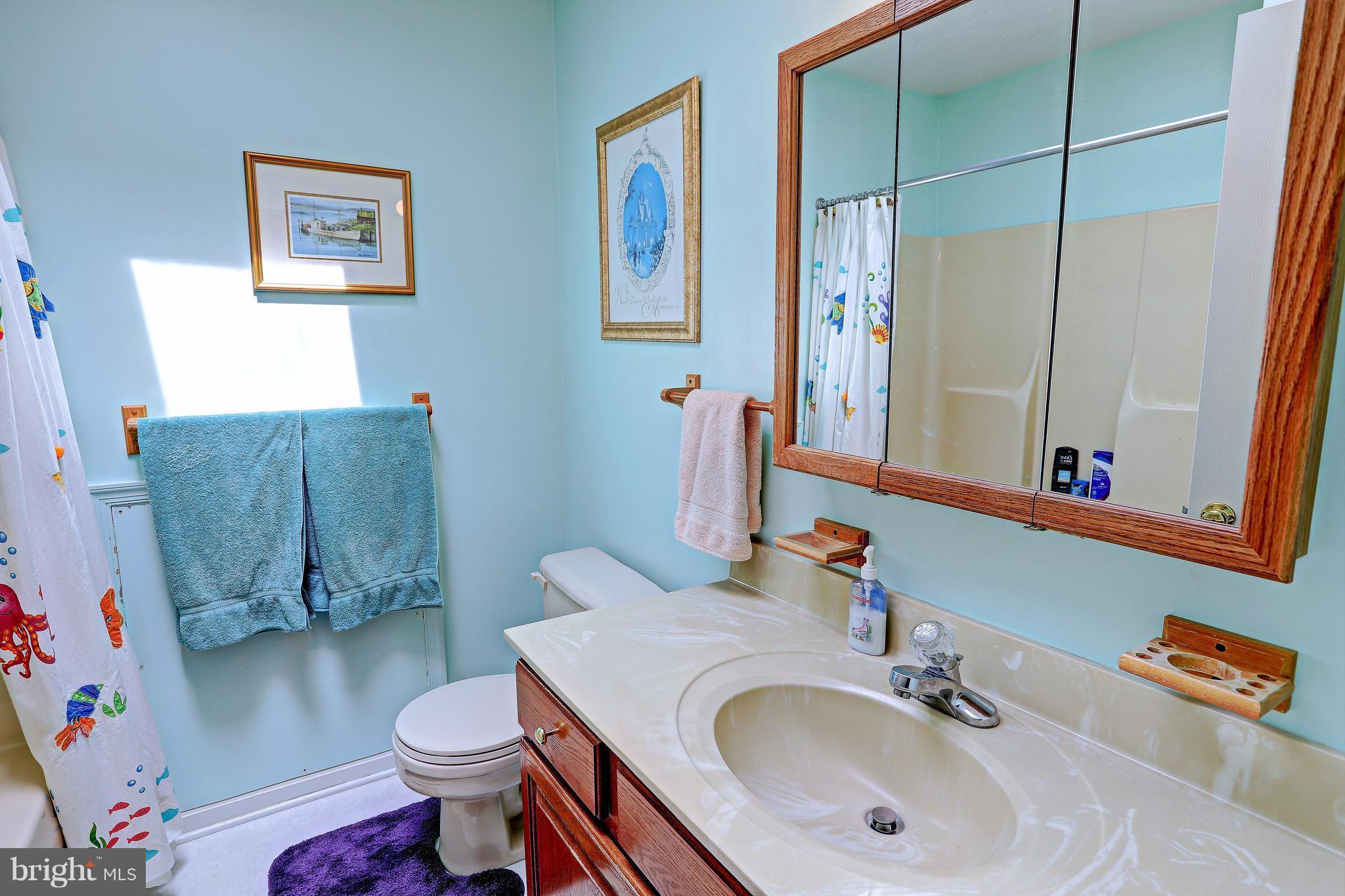 DEVLIN SQUARE - Residential