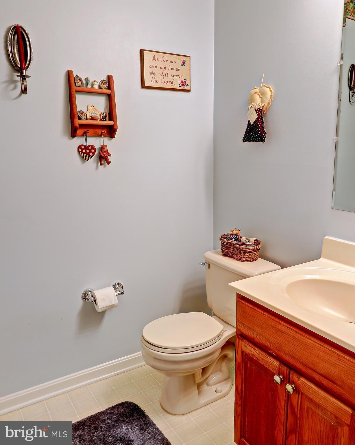 DEVLIN SQUARE - Residential