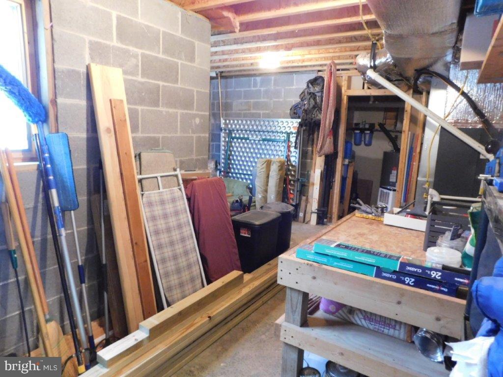 THE PRESERVE AT NEW CREEK LAKE - Residential