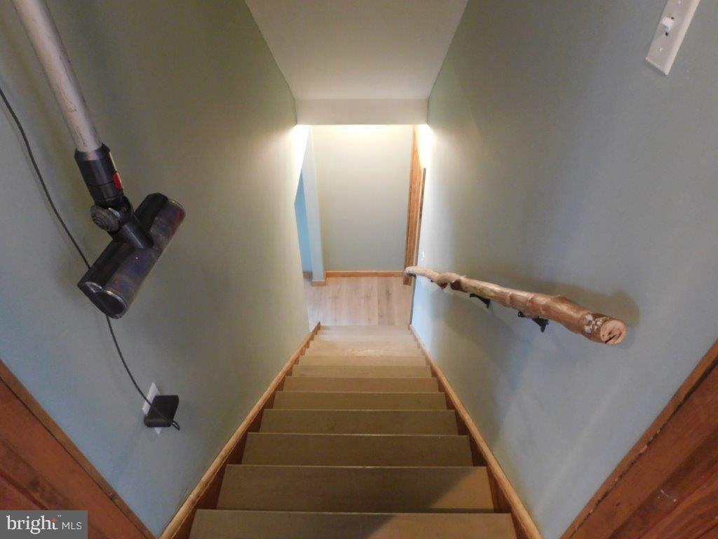 THE PRESERVE AT NEW CREEK LAKE - Residential