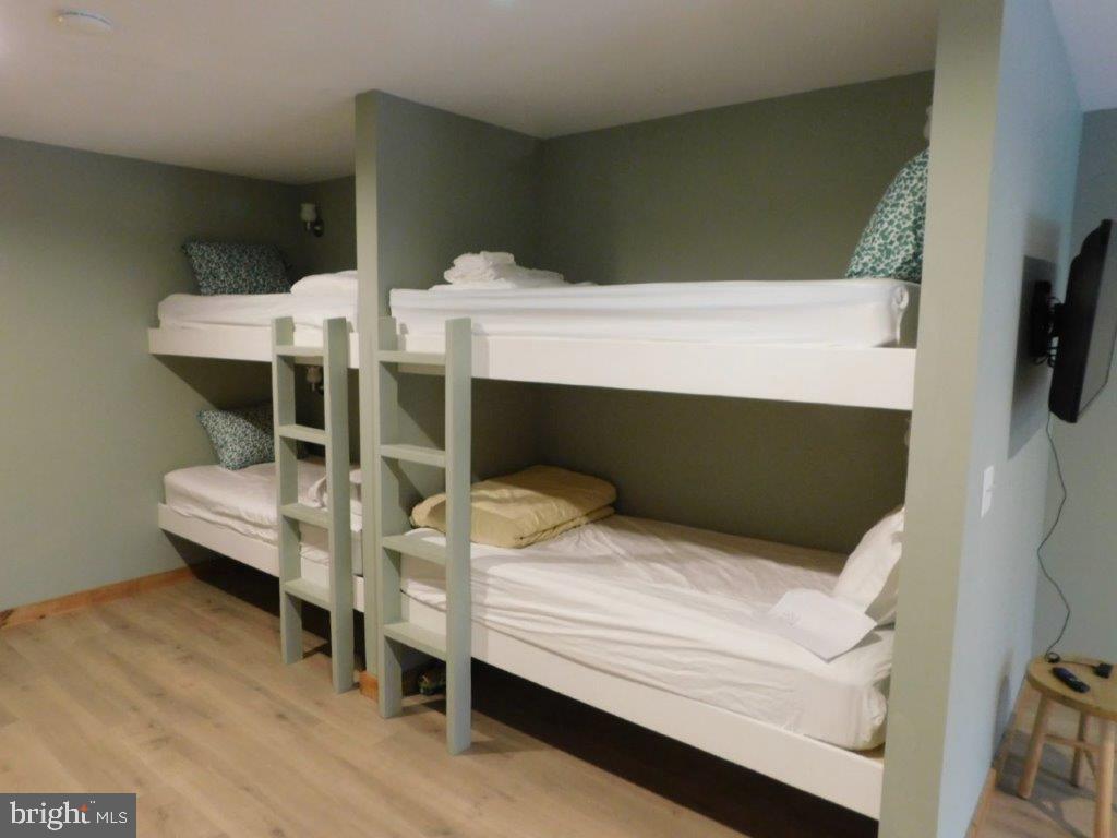 THE PRESERVE AT NEW CREEK LAKE - Residential