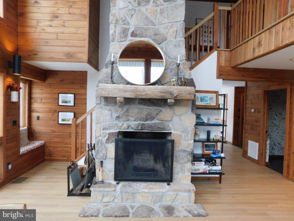 THE PRESERVE AT NEW CREEK LAKE - Residential