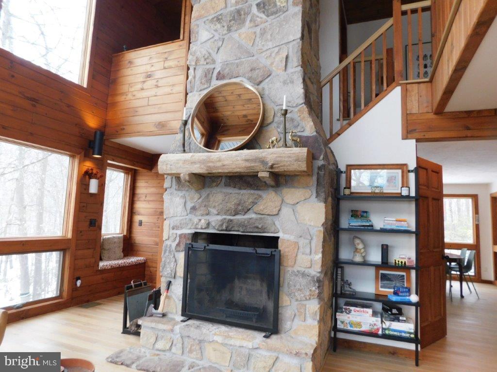 THE PRESERVE AT NEW CREEK LAKE - Residential