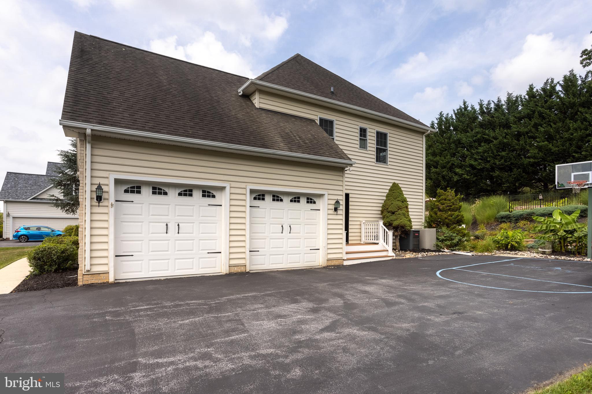 FENBY FARM - Residential