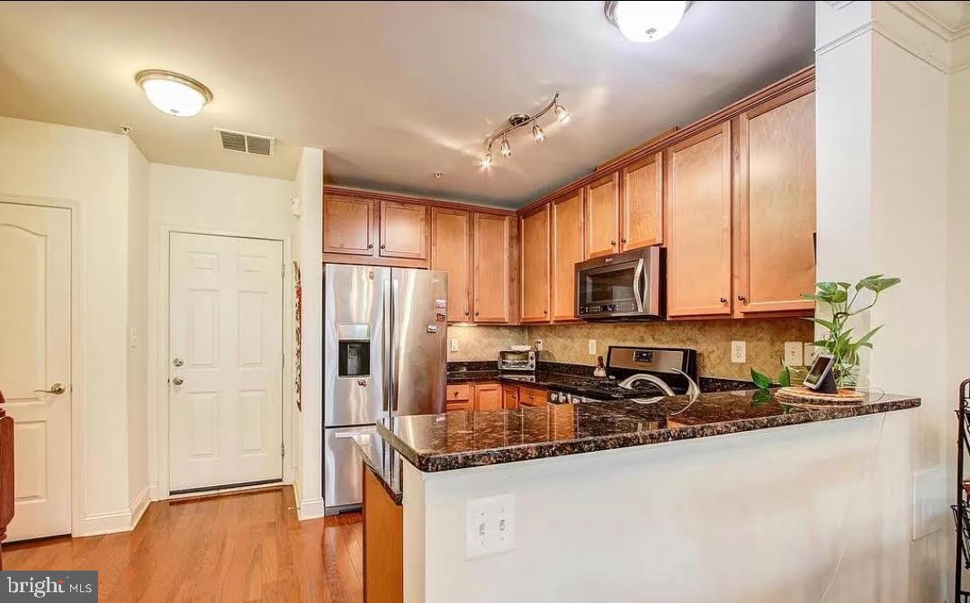 22942 NEWCUT ROAD 2301