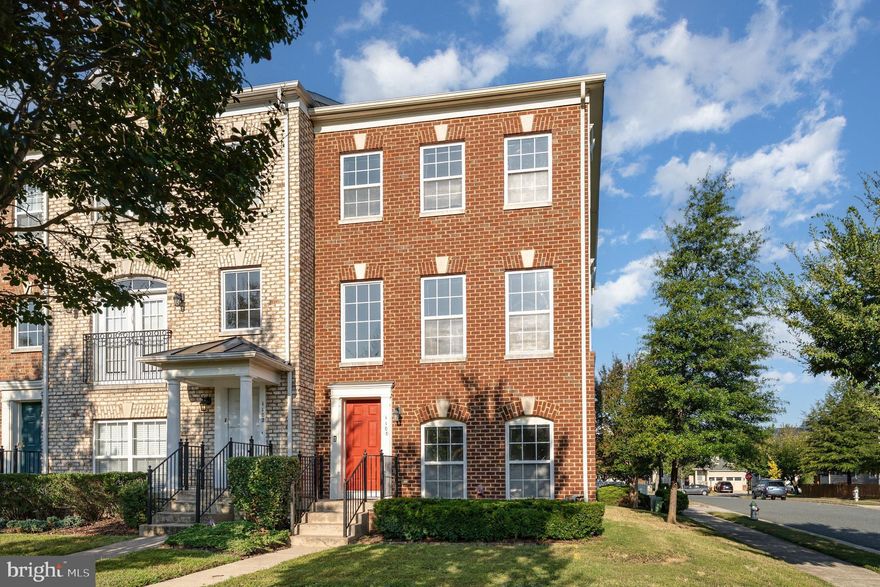 Beautifully maintained 3-level townhome in Idlewild, packed with high-end upgrades and full of pride of ownership. Major improvements include a brand-new HVAC system (2024), a new deck (2023), and kitchen and bathroom renovations (2021). The home has been lightly lived in, offering a like-new feel throughout. On the main level, natural light fills the open concept living and dining area, while the remodeled kitchen showcases luxury finishes, stainless steel appliances, a spacious island, and a large breakfast nook with a cozy fireplace. Upstairs, the owner’s suite provides a private retreat with dual walk-in closets and a spa-style bath featuring a soaking tub, separate shower, and designer-selected finishes. Two additional bedrooms and another full bath complete the upper level. The entry-level includes a private bedroom with full bath, a laundry room, and access to the rear-load 2-car garage, ideal for guests, a home office, or multi-generational living. Idlewild residents enjoy fantastic amenities: pool, clubhouse, playgrounds, walking trails, and a community shuttle to the VRE. All just minutes to I-95, Route 1, Downtown Fredericksburg, Central Park, Mary Washington Hospital, and more. If you're looking for style, space, and location, this one checks all the boxes!