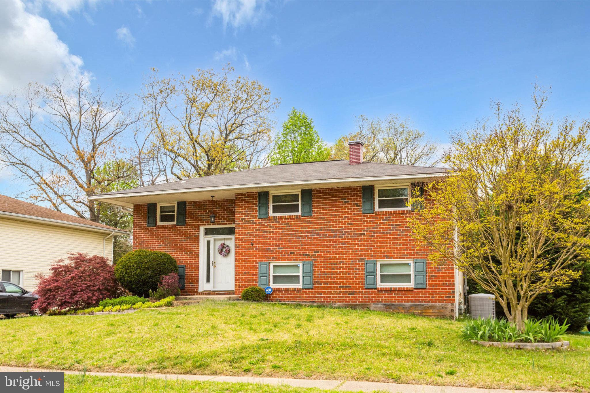 THE HIGHLANDS - Residential