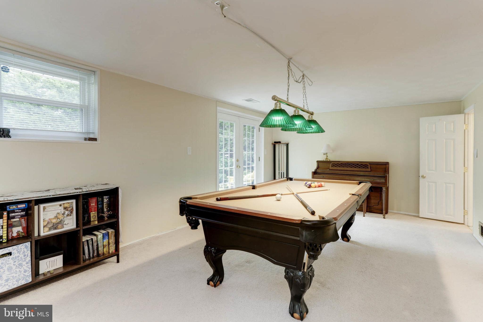 THE HIGHLANDS - Residential