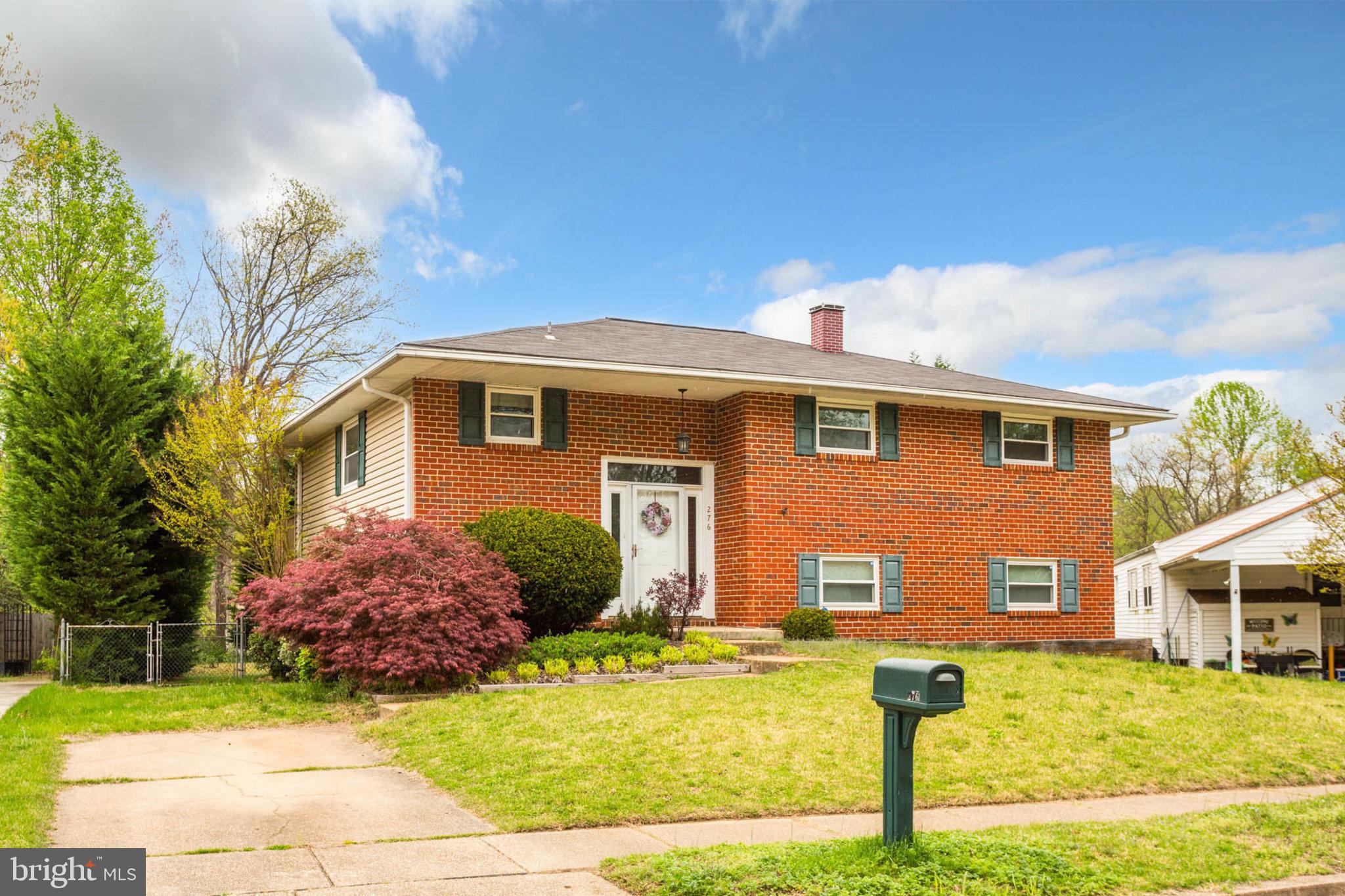 THE HIGHLANDS - Residential