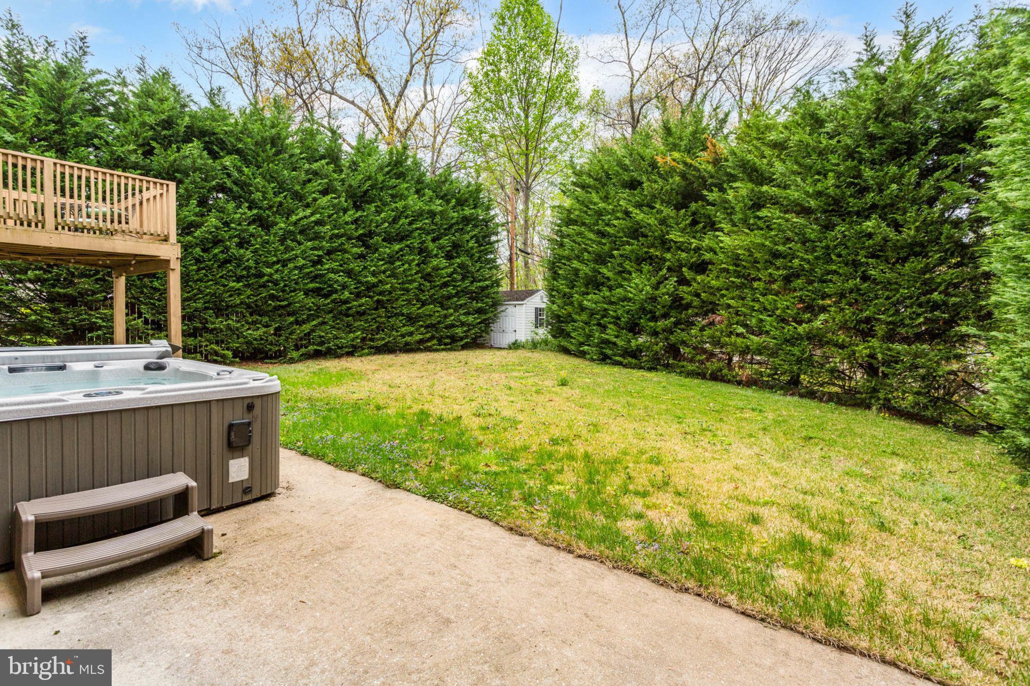 THE HIGHLANDS - Residential