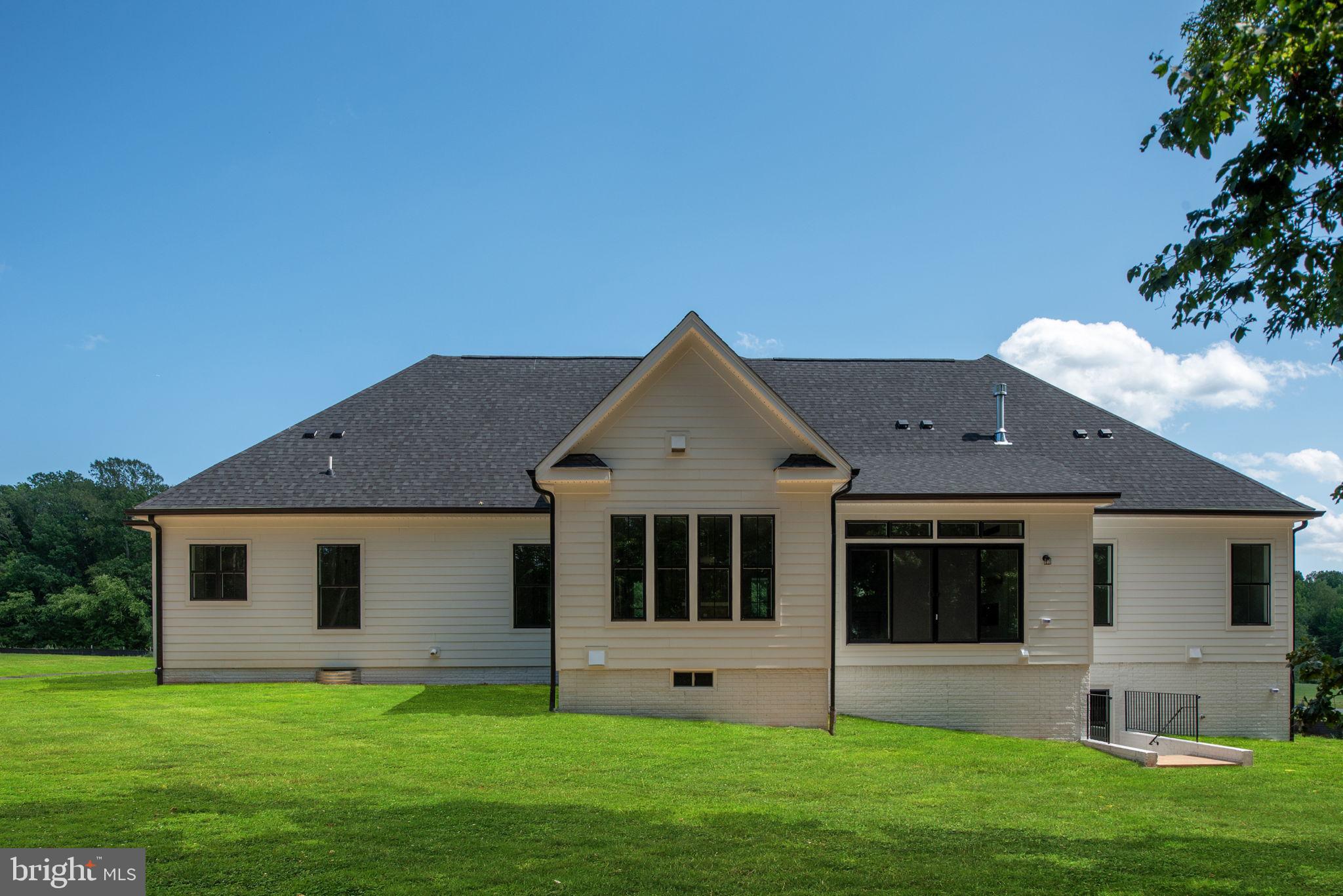 ROSNI ESTATES - Residential