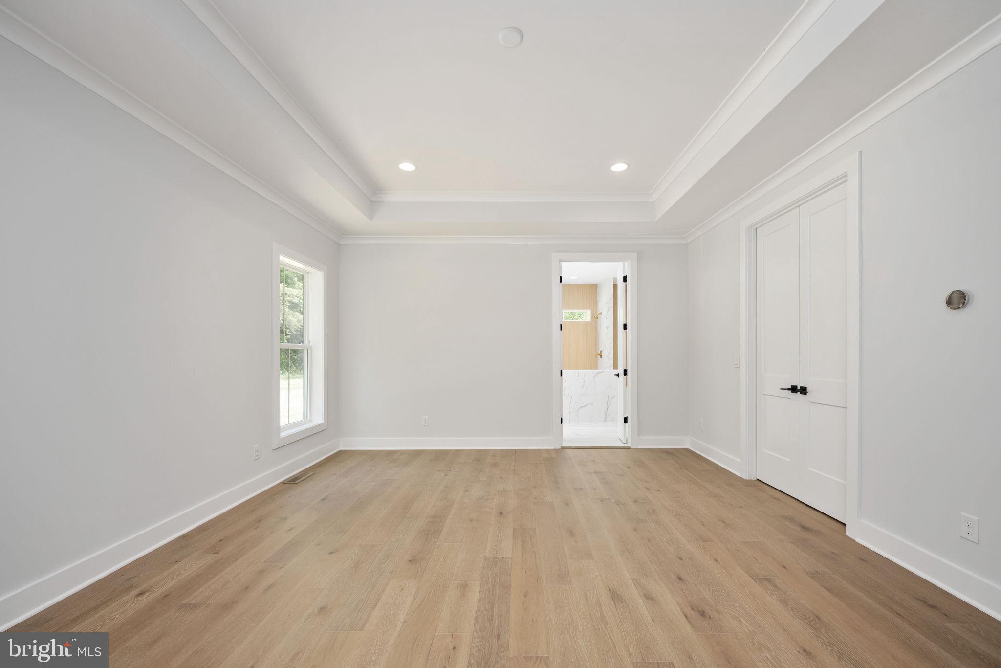 ROSNI ESTATES - Residential