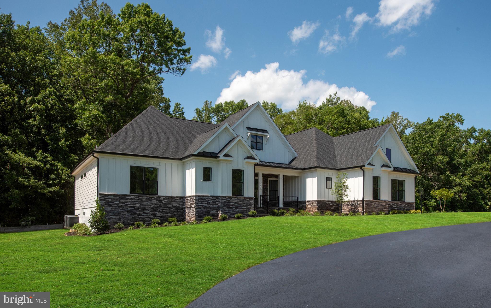 ROSNI ESTATES - Residential