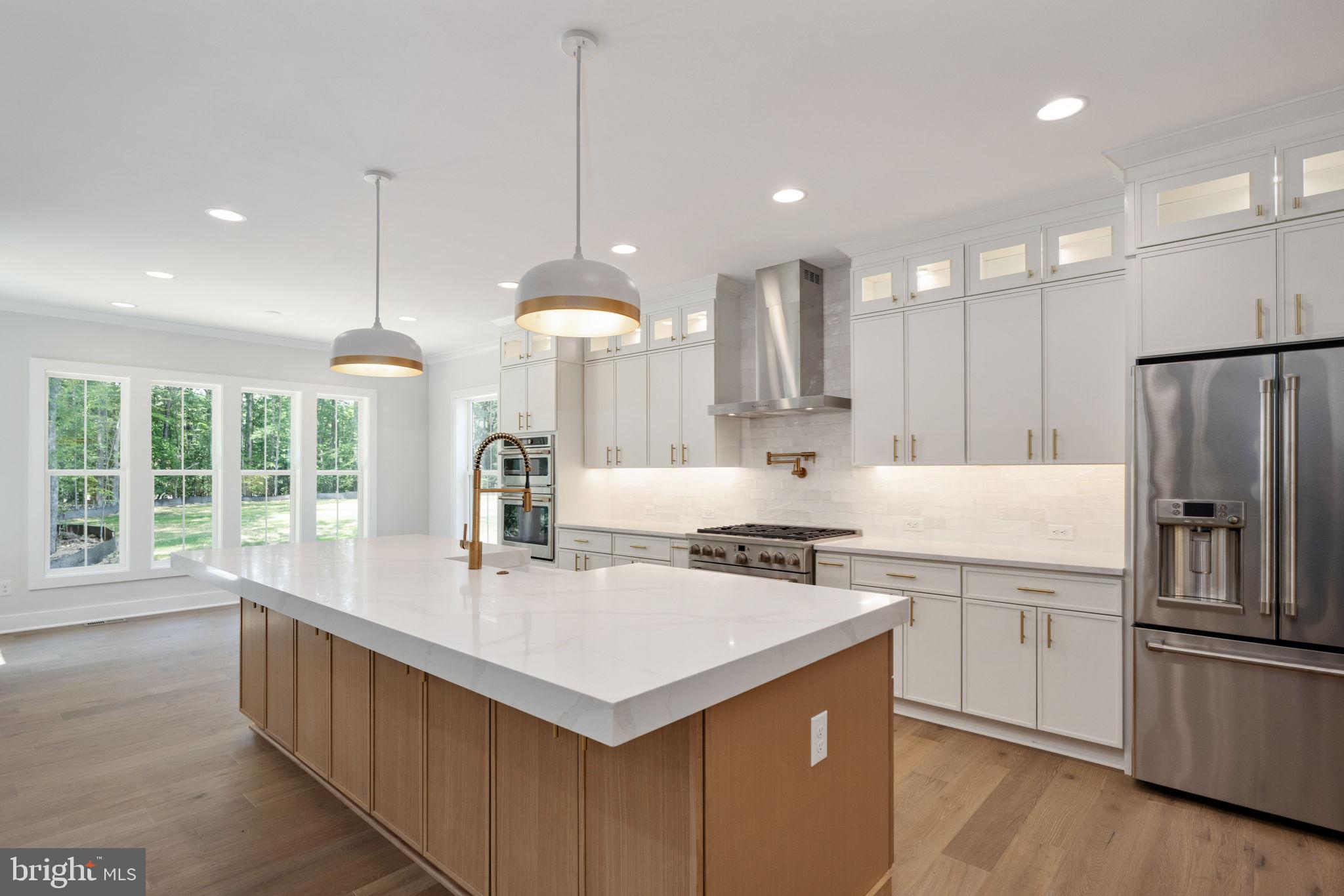 ROSNI ESTATES - Residential