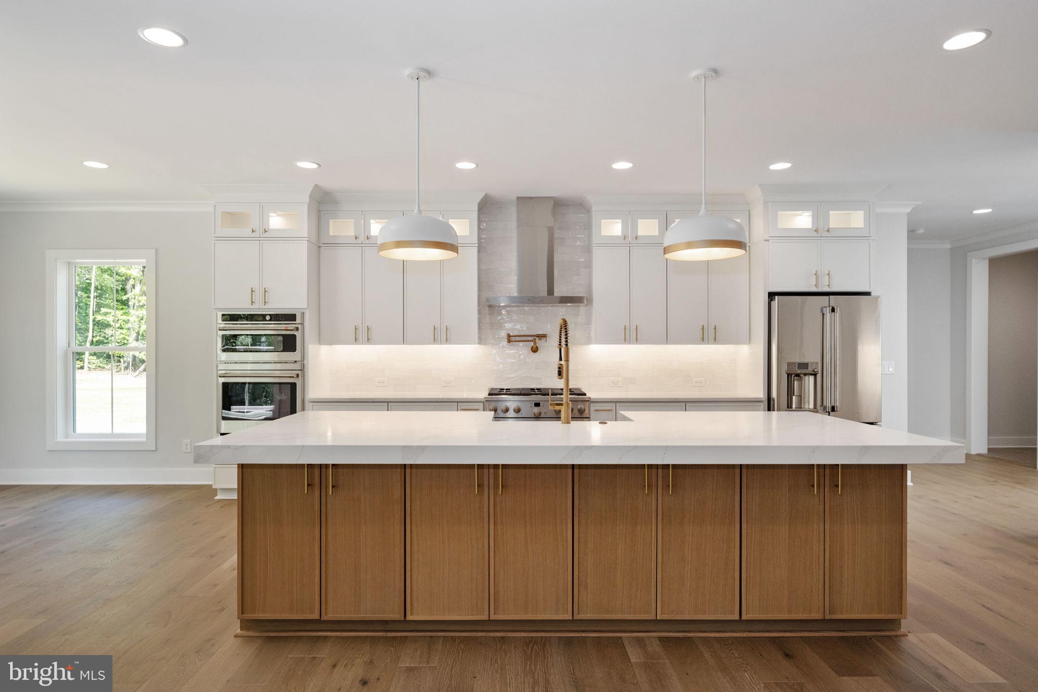 ROSNI ESTATES - Residential