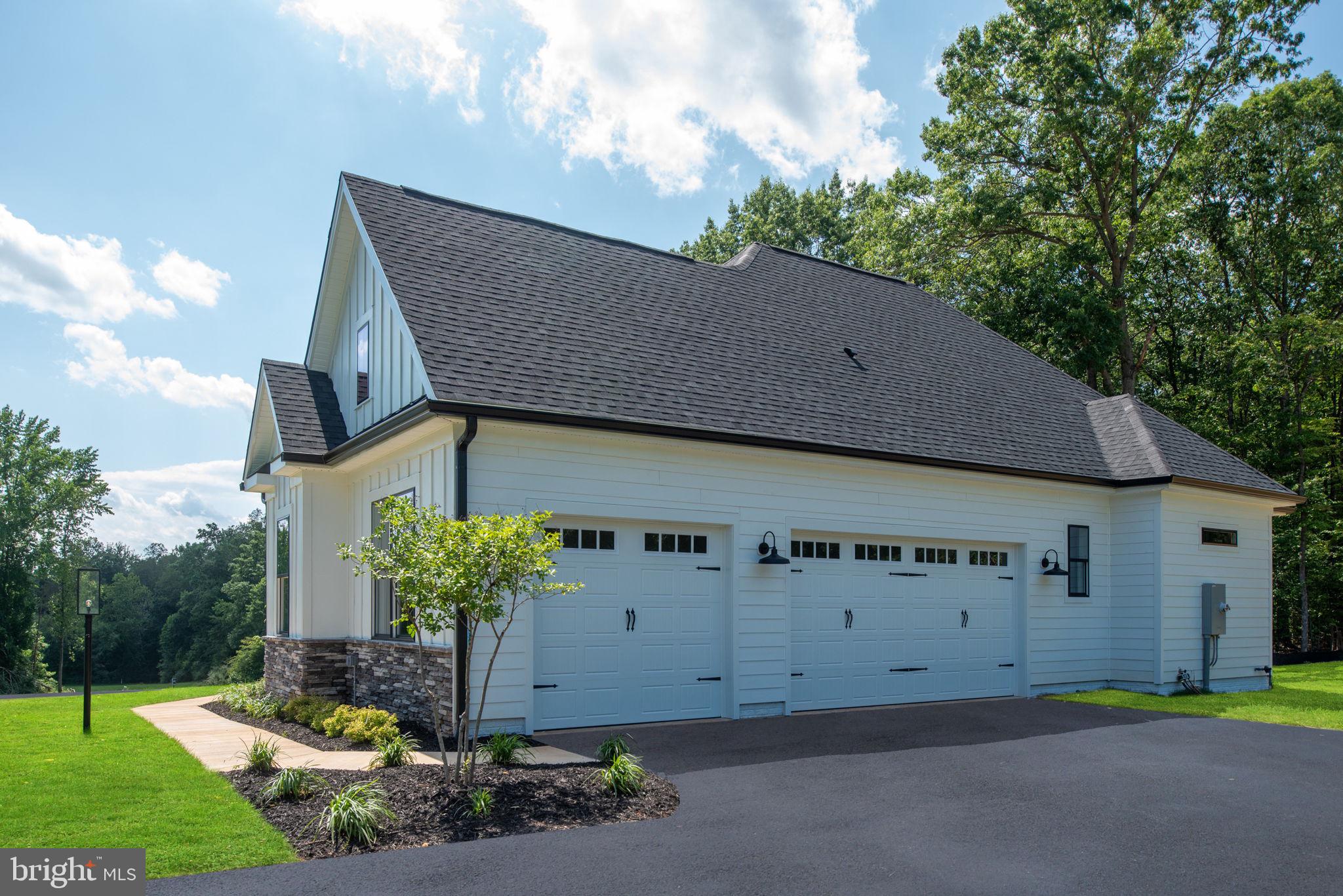 ROSNI ESTATES - Residential