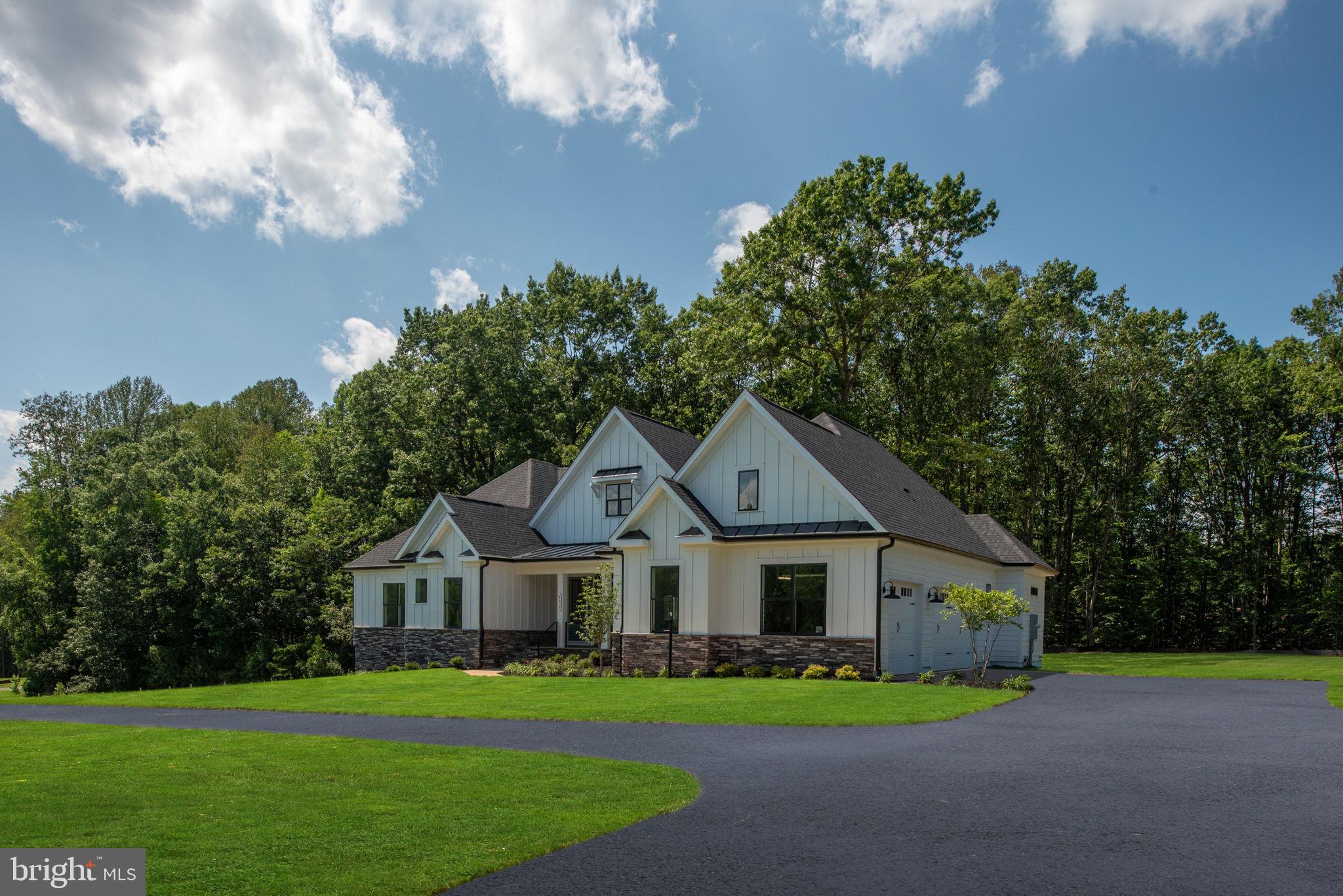 ROSNI ESTATES - Residential