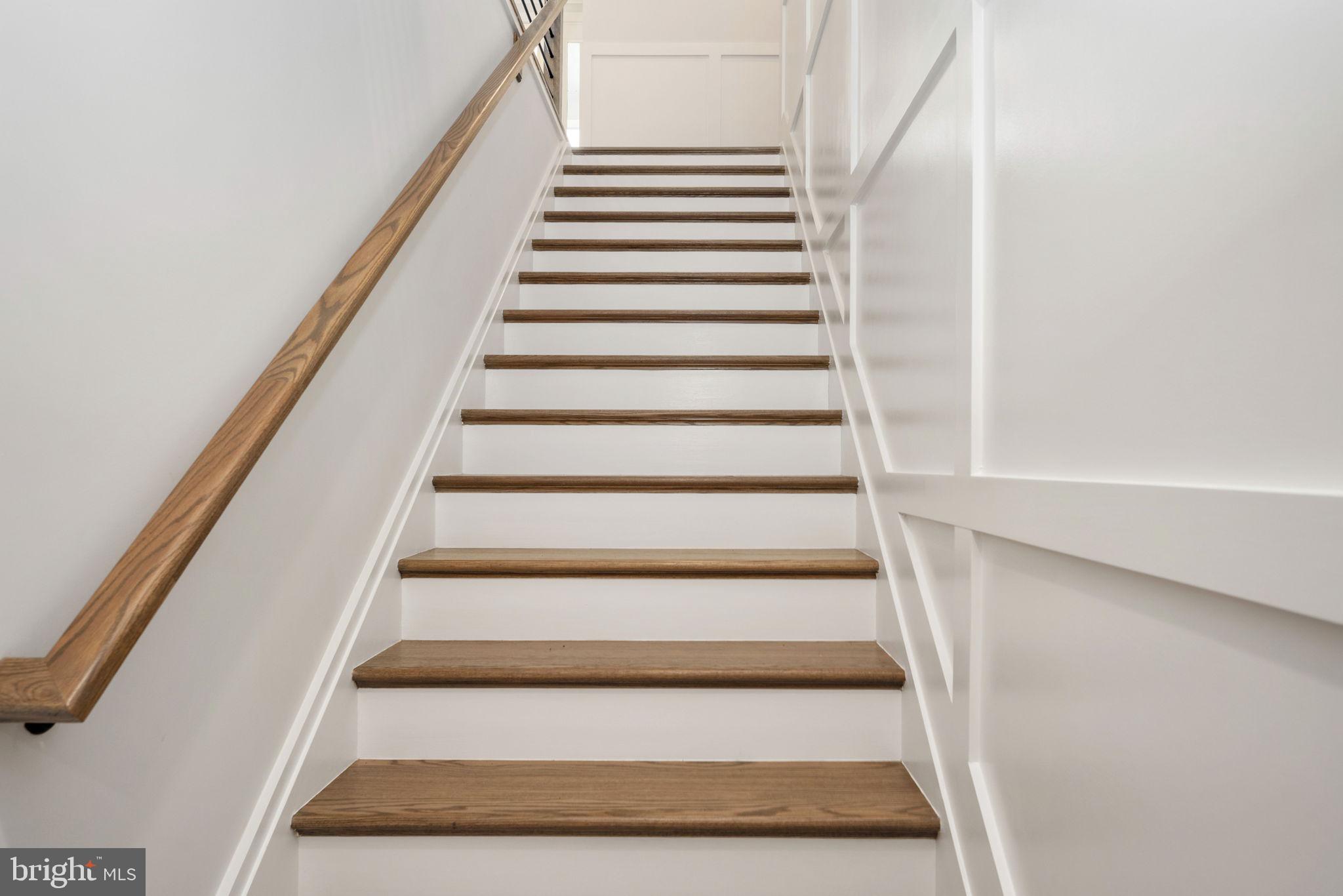 ROSNI ESTATES - Residential