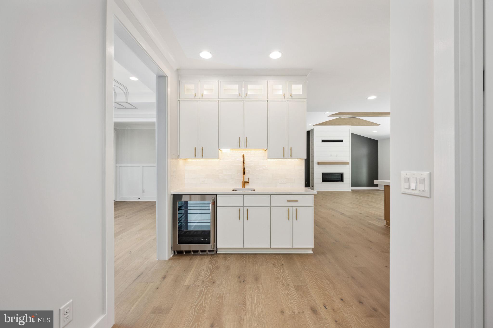 ROSNI ESTATES - Residential