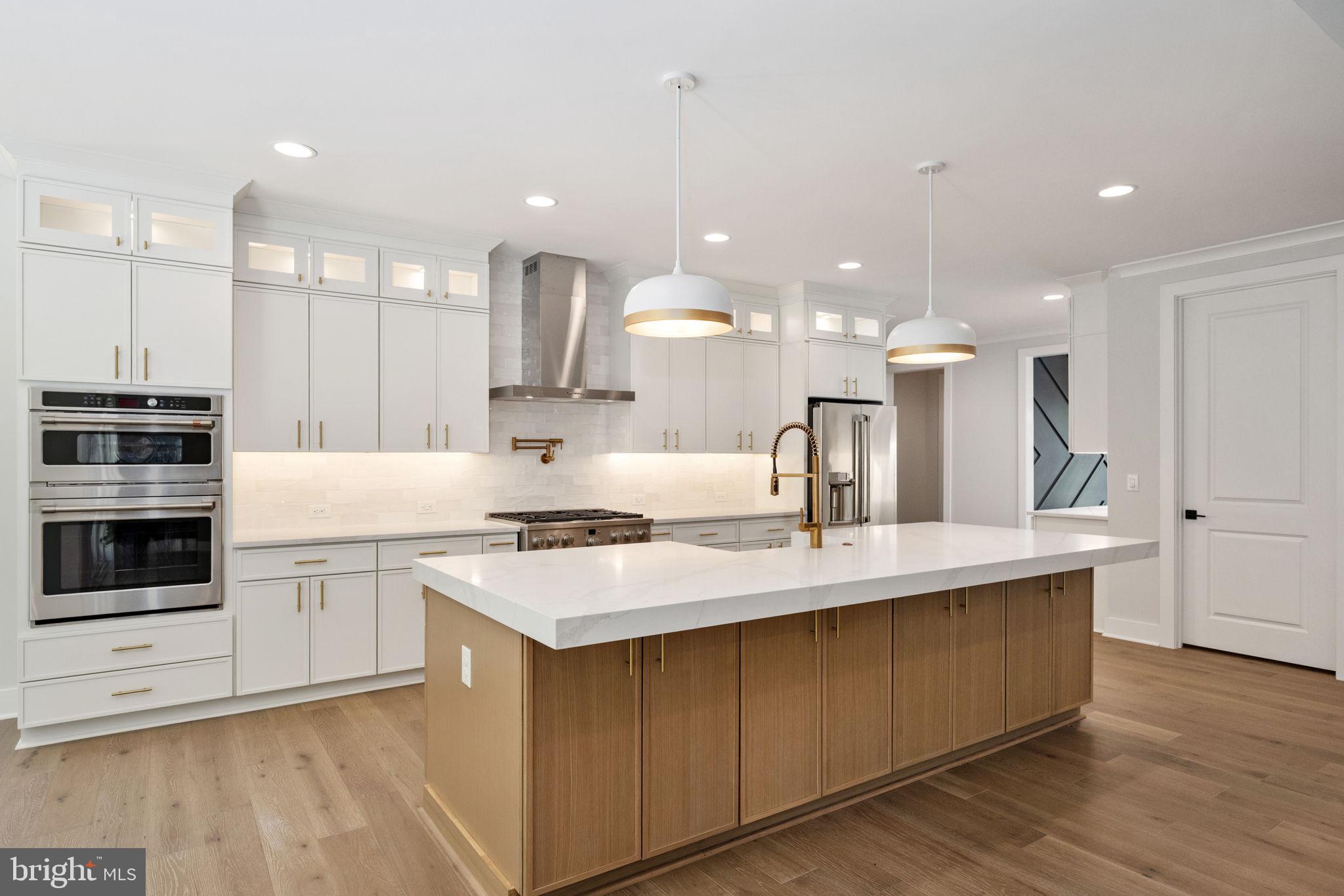 ROSNI ESTATES - Residential