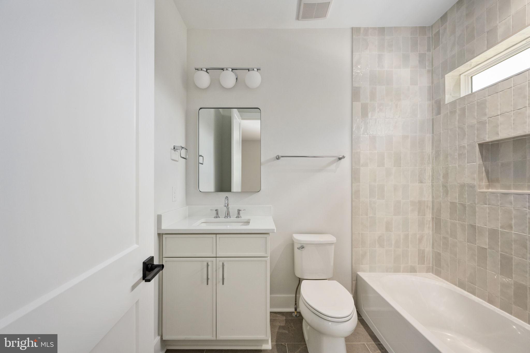 ROSNI ESTATES - Residential