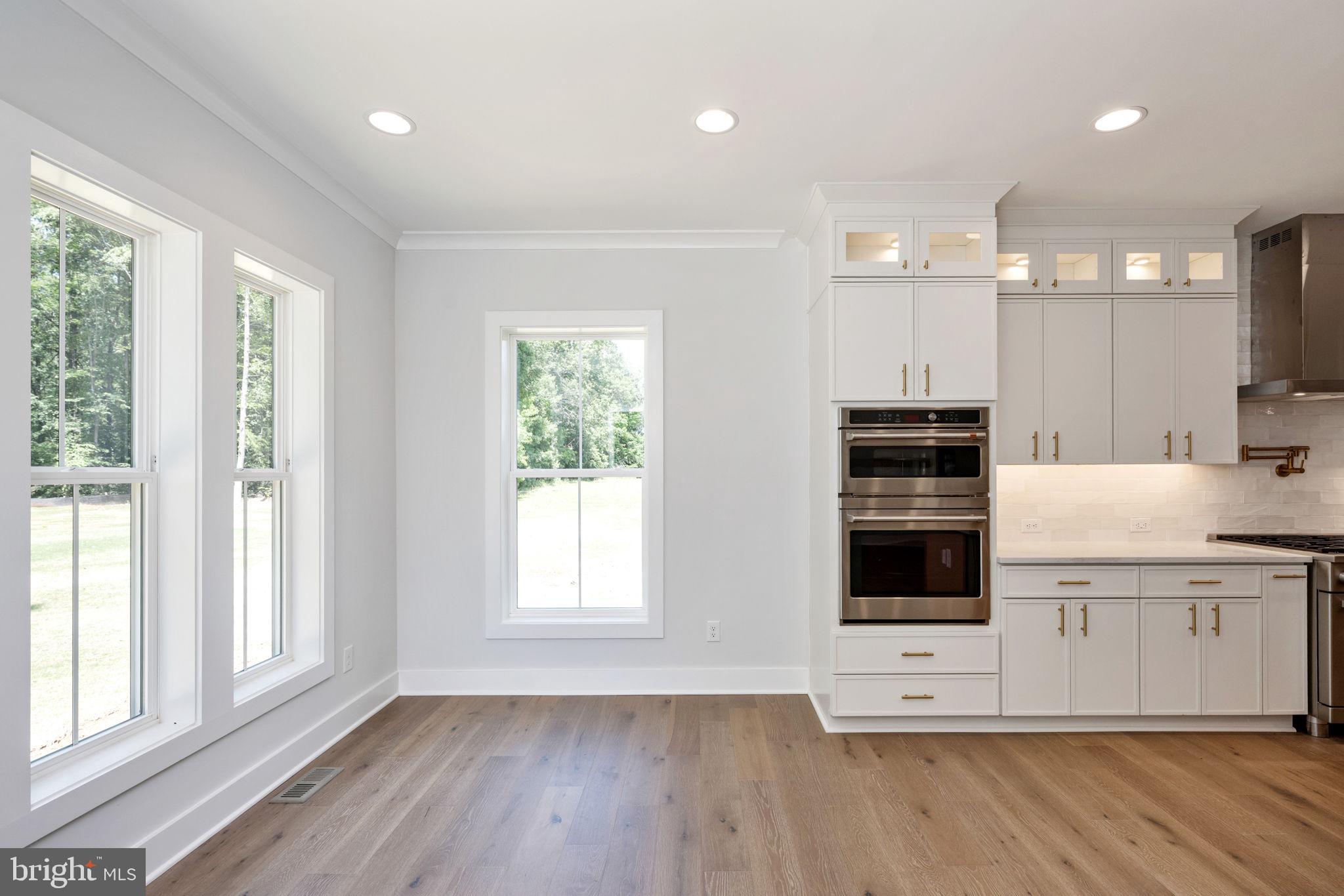 ROSNI ESTATES - Residential