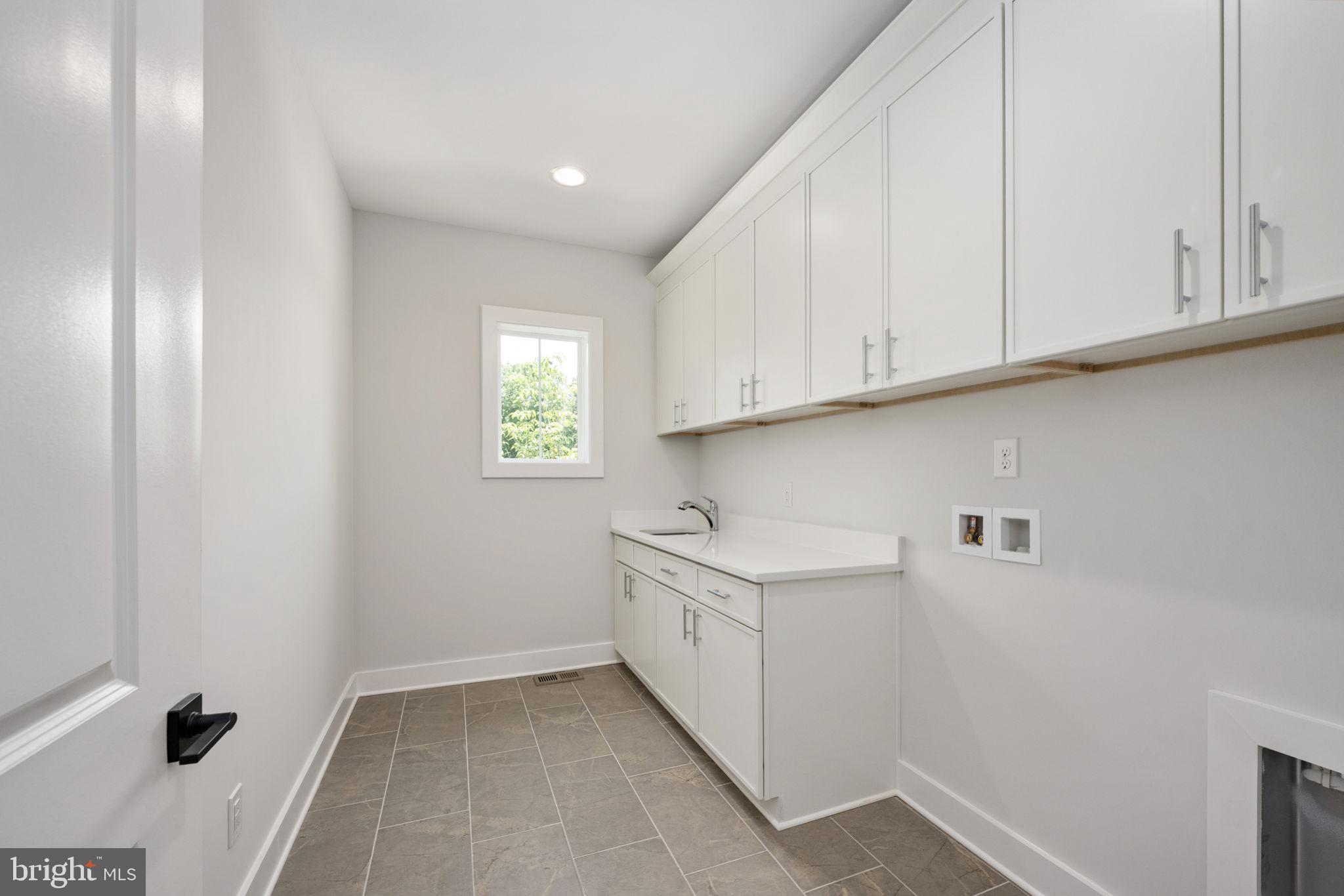 ROSNI ESTATES - Residential