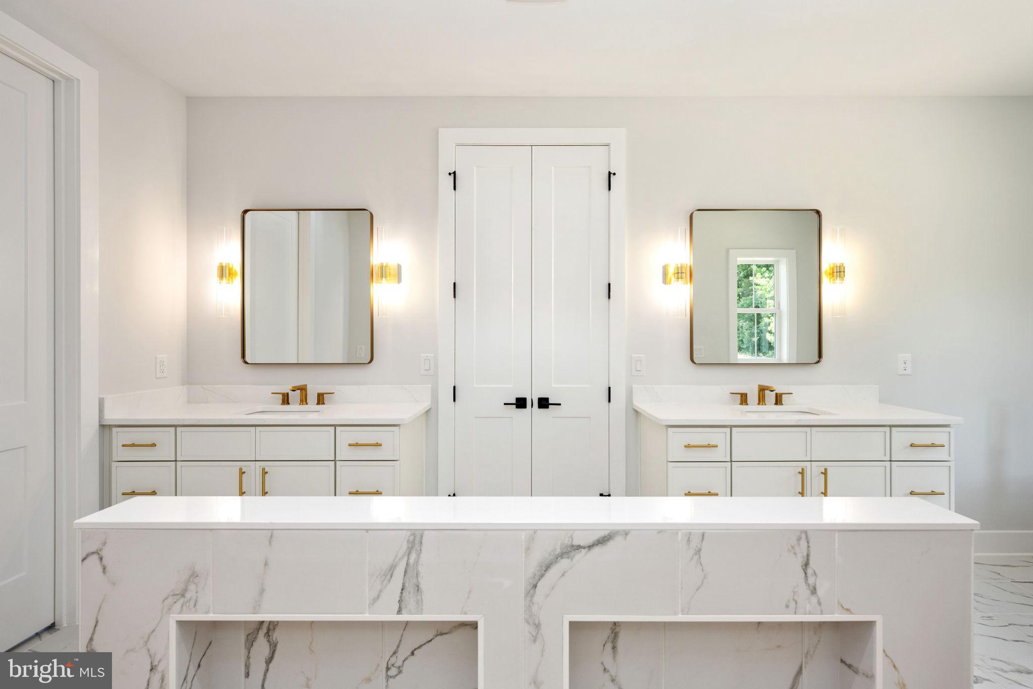 ROSNI ESTATES - Residential