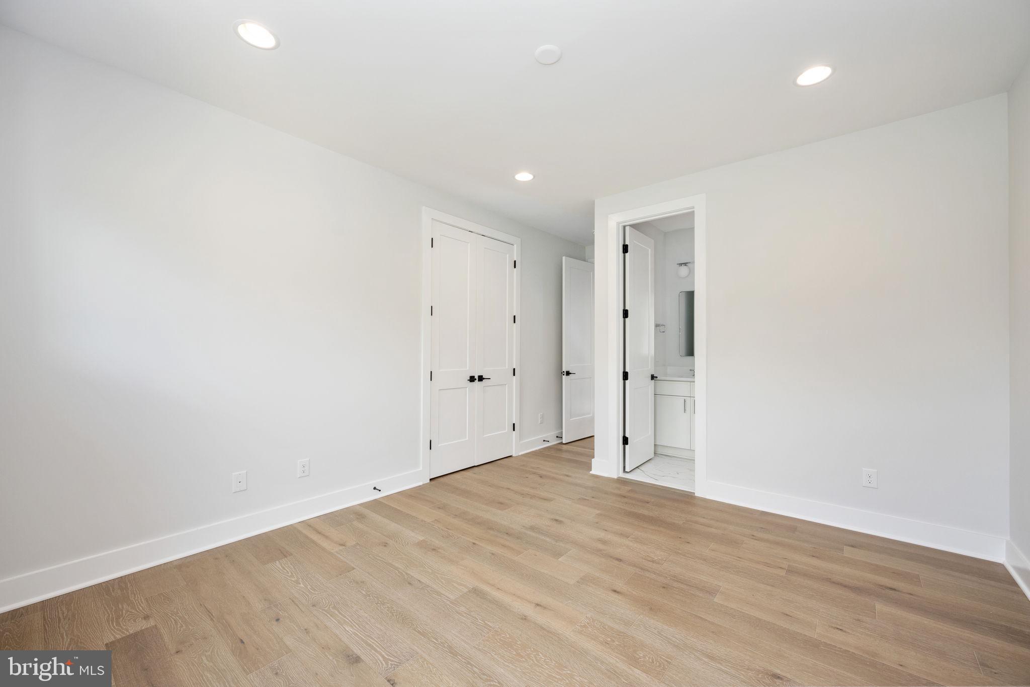 ROSNI ESTATES - Residential