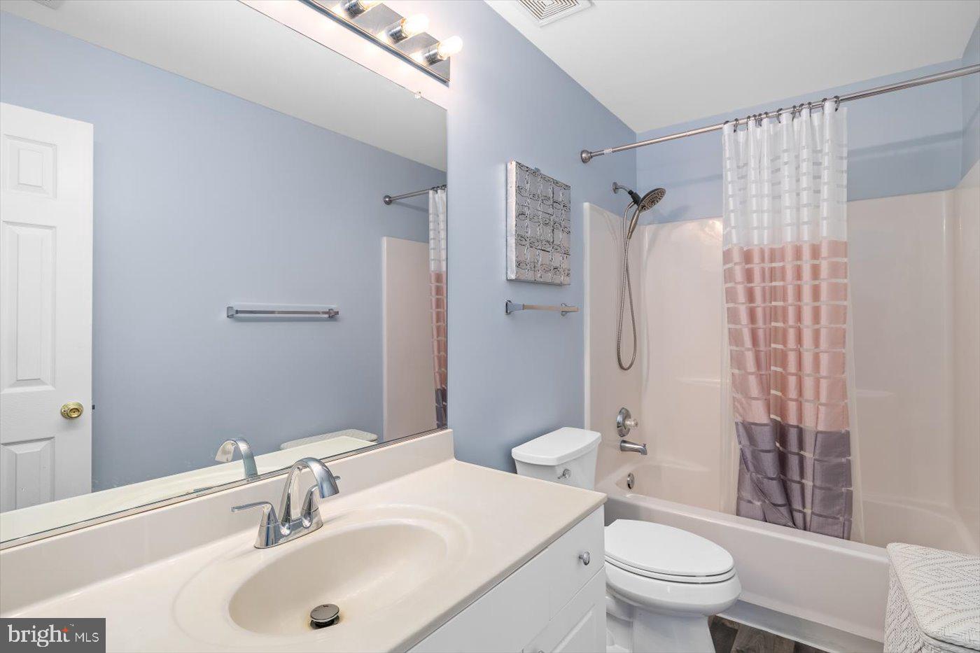 AUSTIN RIDGE - Residential