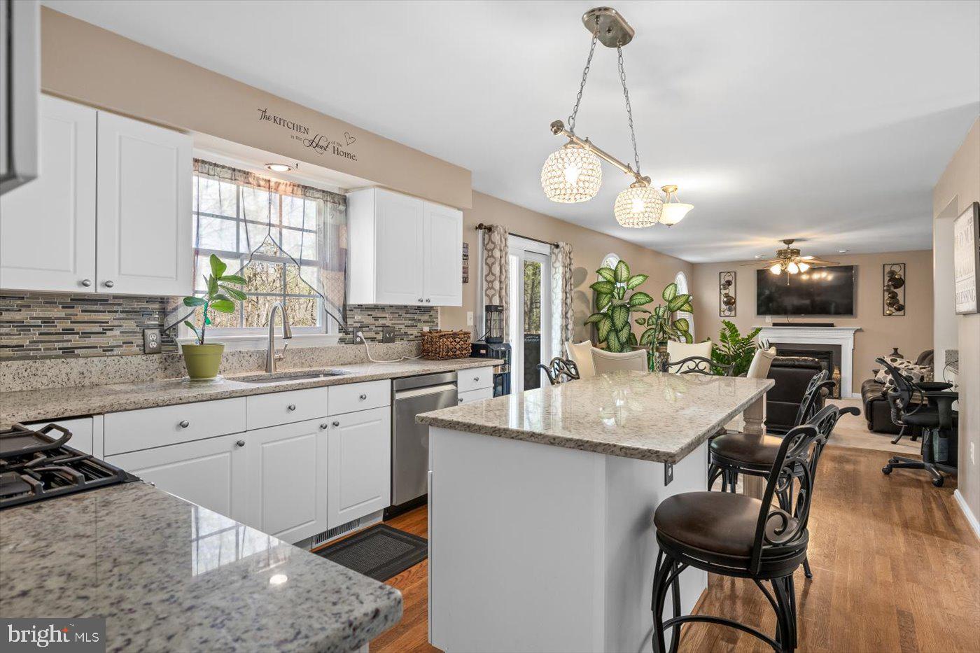 AUSTIN RIDGE - Residential