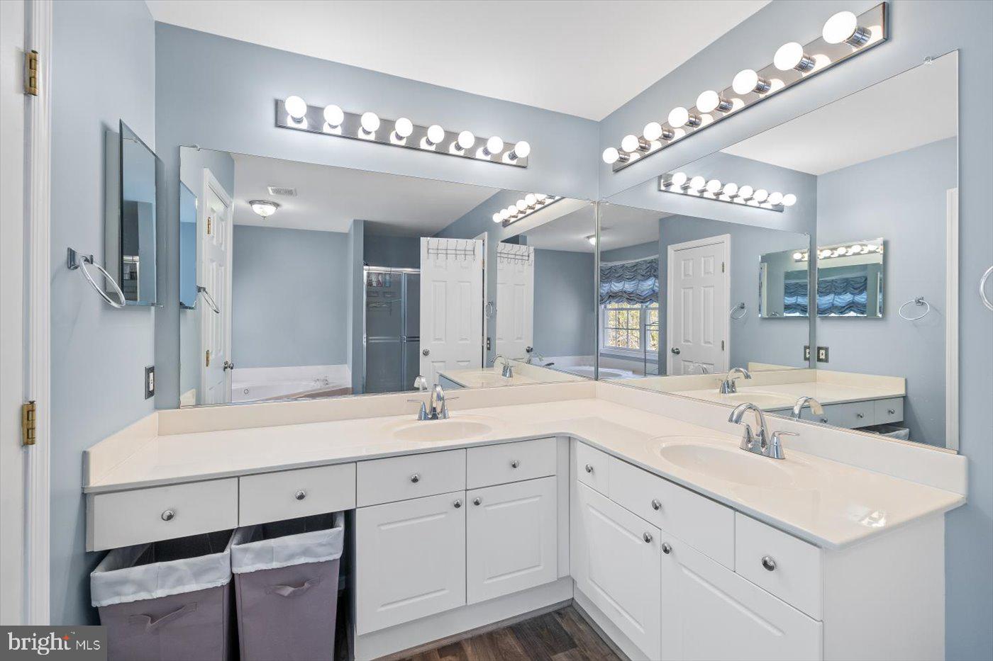 AUSTIN RIDGE - Residential