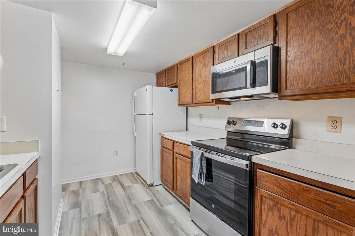 BRIDGEPORT - Residential