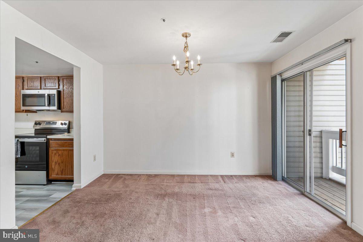 BRIDGEPORT - Residential