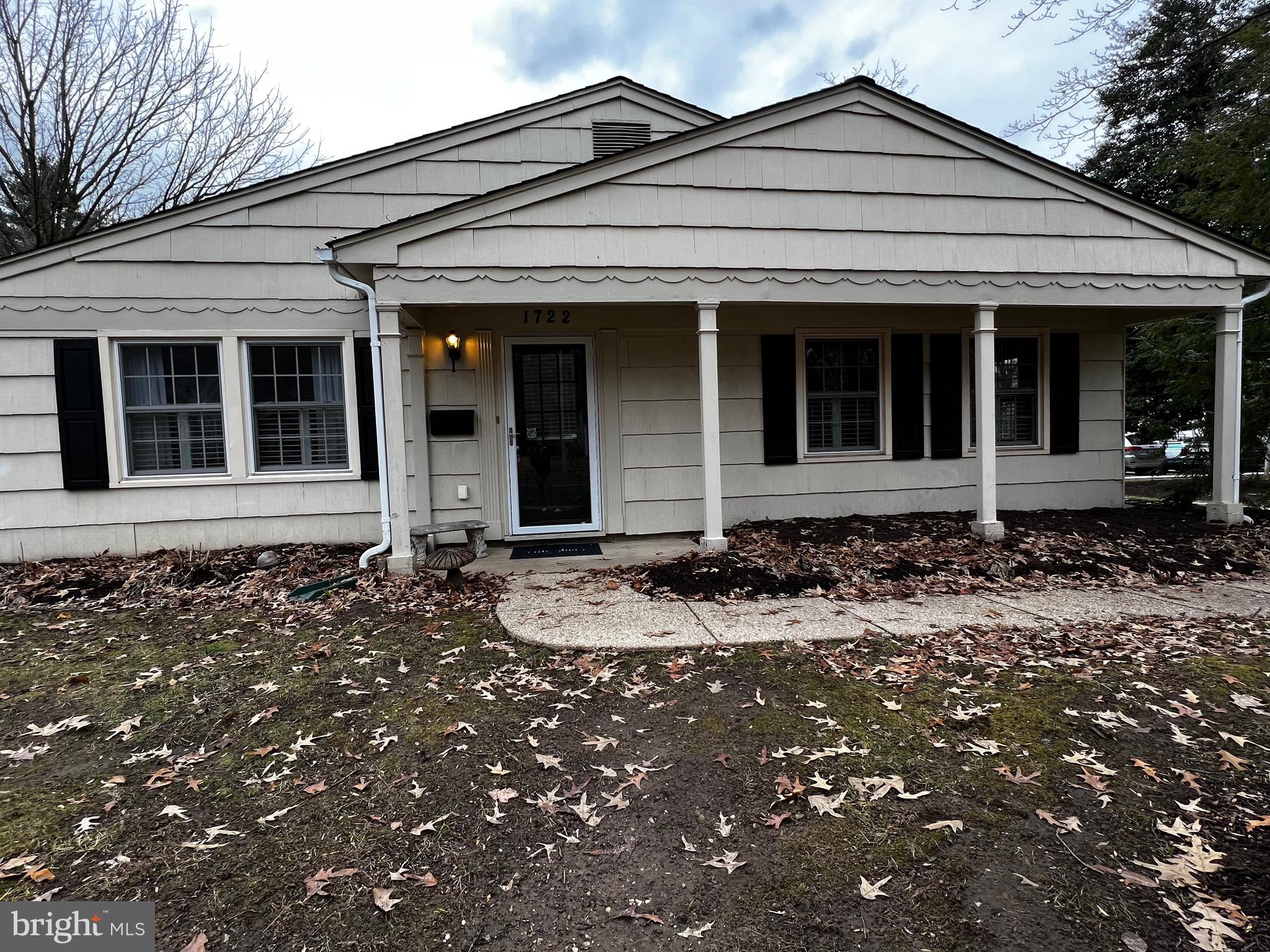 Lovely, low-maintenance living right on Crofton Parkway! This is one of the few rancher style homes in this area and this home has been totally renovated on the inside! The white kitchen has been extended with extra cabinets including glass front to show off your special pieces. Quartz countertops and stainless appliances make your workspace a dream. There are 2 spacious bedrooms, remodeled full bathroom, and separate laundry room with washer and dryer.
Having the end unit gives you a much more private feel with your side entrance. Sometimes parking is a problem in townhome neighborhoods, but you won't have a problem with parking because right out your front door is the parkway where you can put any extra vehicles. Your fenced backyard is perfect for firepit nights or crab feasts. Inside the home is a nice, open floorplan with an open family room/dining room off the kitchen. An easy walk to Crofton Country Club, you can also join your neighbors in walking the 5k parkway! This home is located centrally between Baltimore, Washington DC and Annapolis, and is close to the Waugh Chapel Shopping Center!
Landlord is looking for good credit, about $7800 per month in gross income and good rental history.