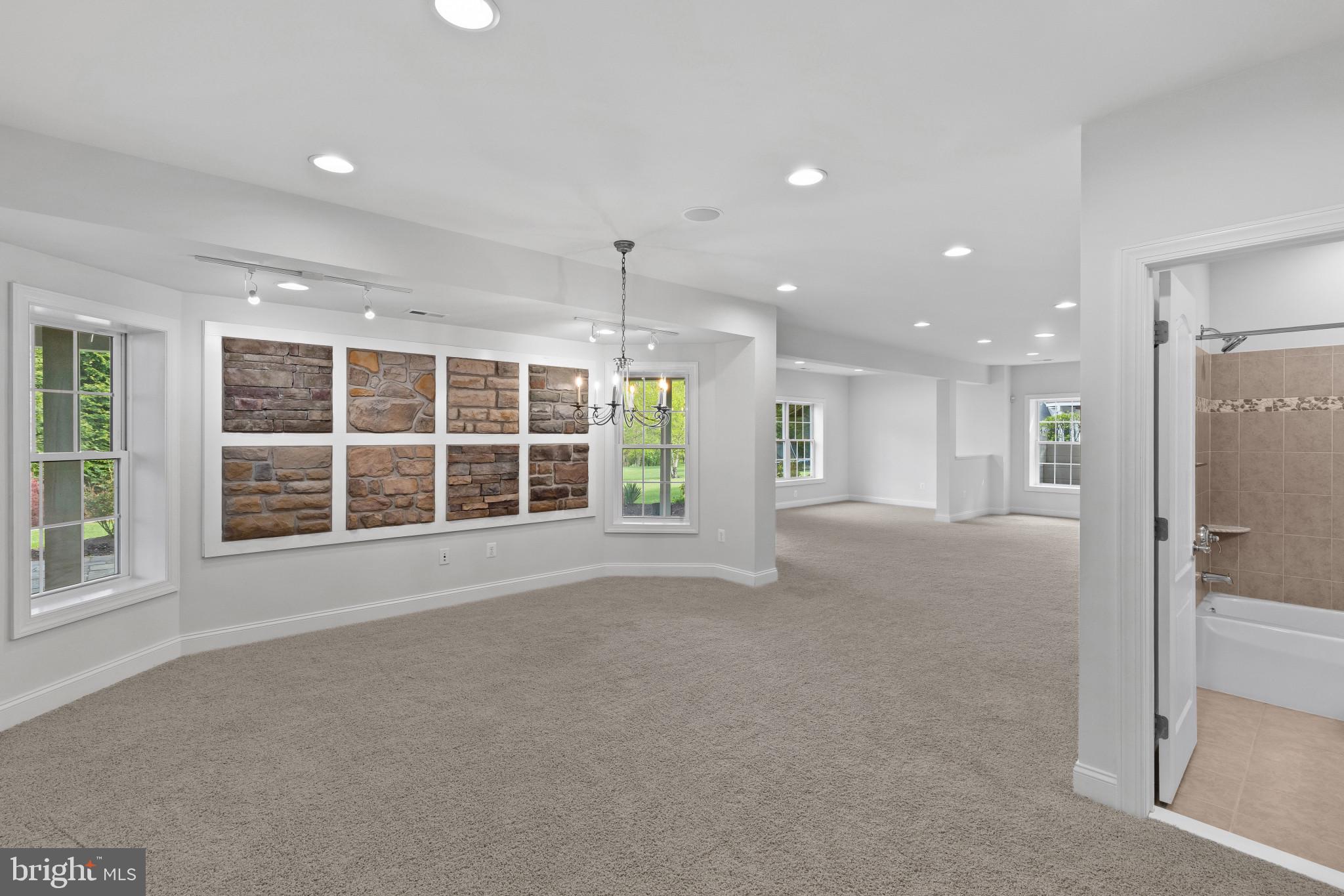 TAYLOR FARM - Residential