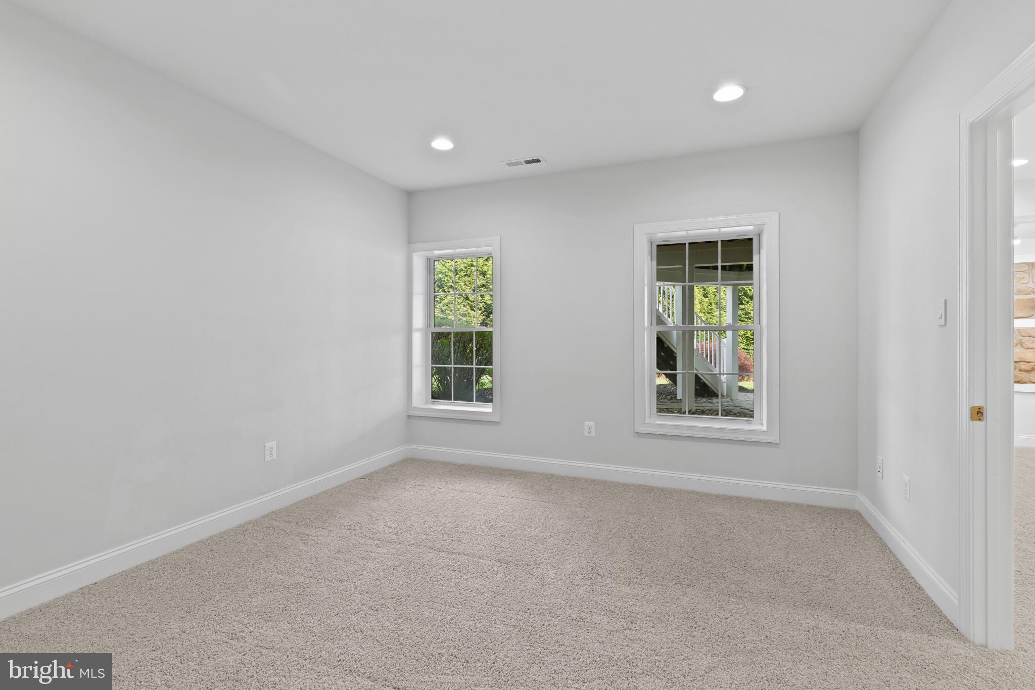 TAYLOR FARM - Residential