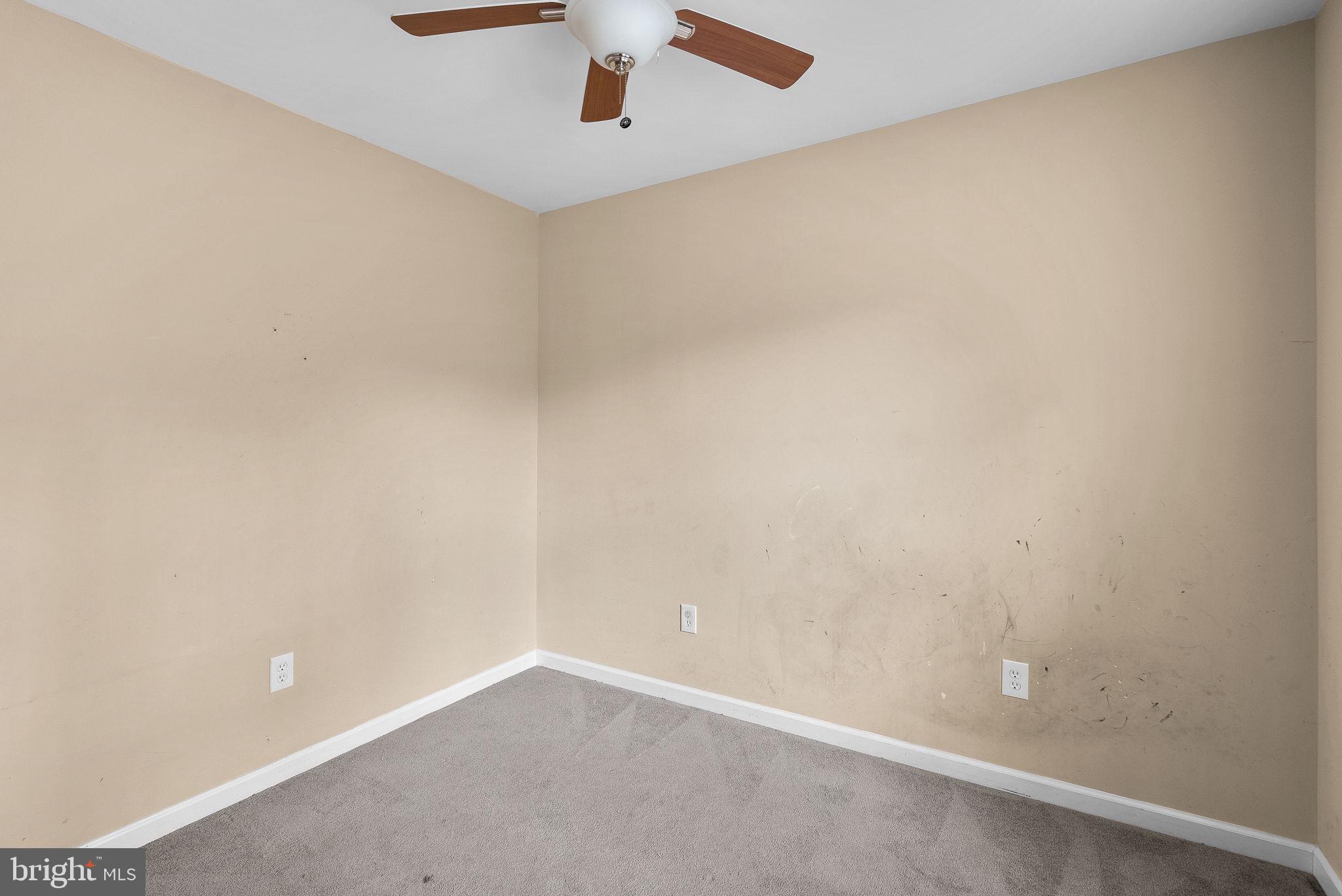 SUNNY ACRES - Residential