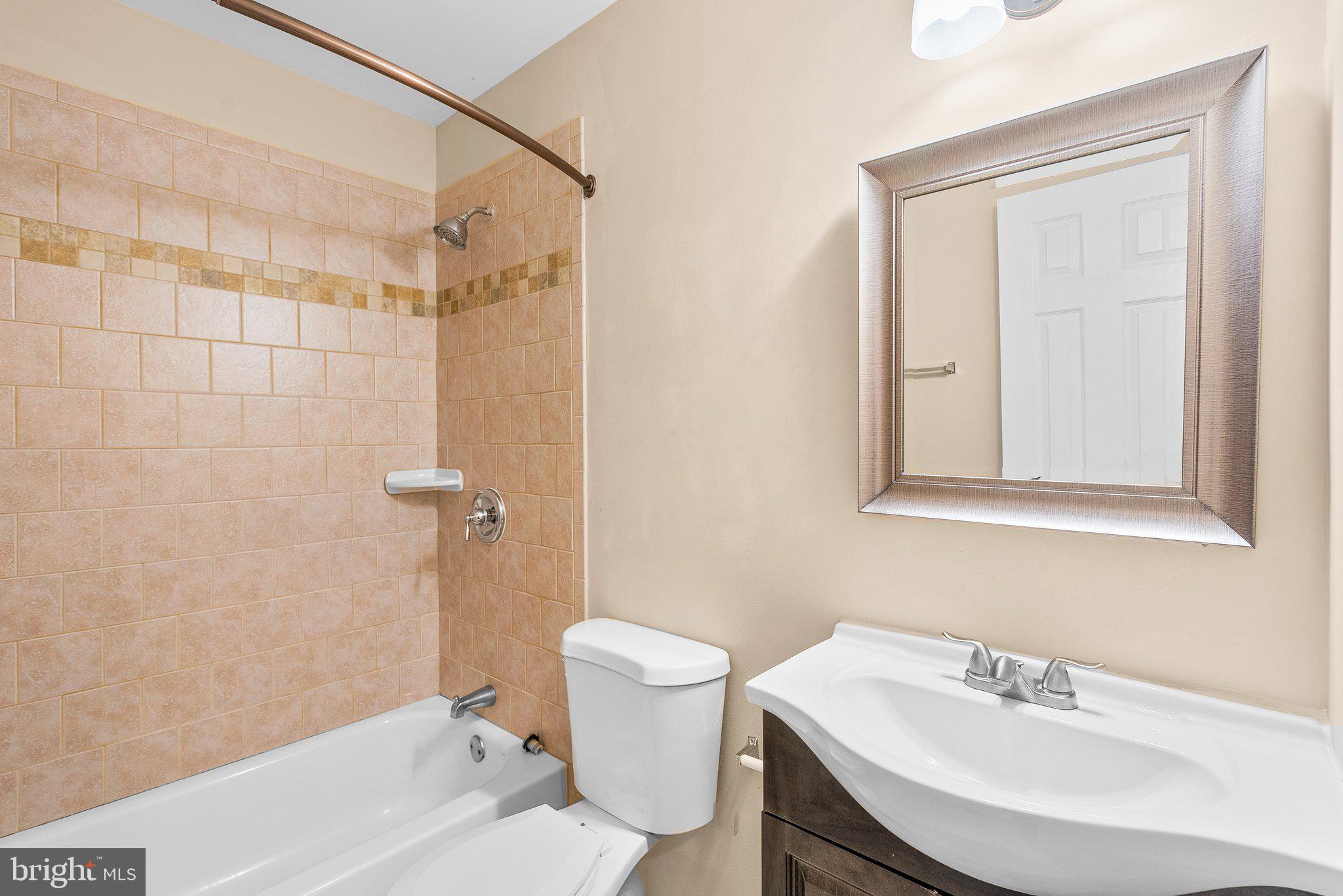 SUNNY ACRES - Residential