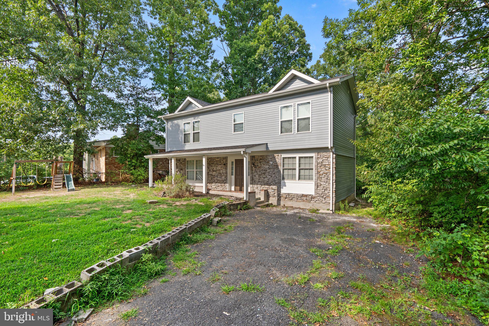 SUNNY ACRES - Residential