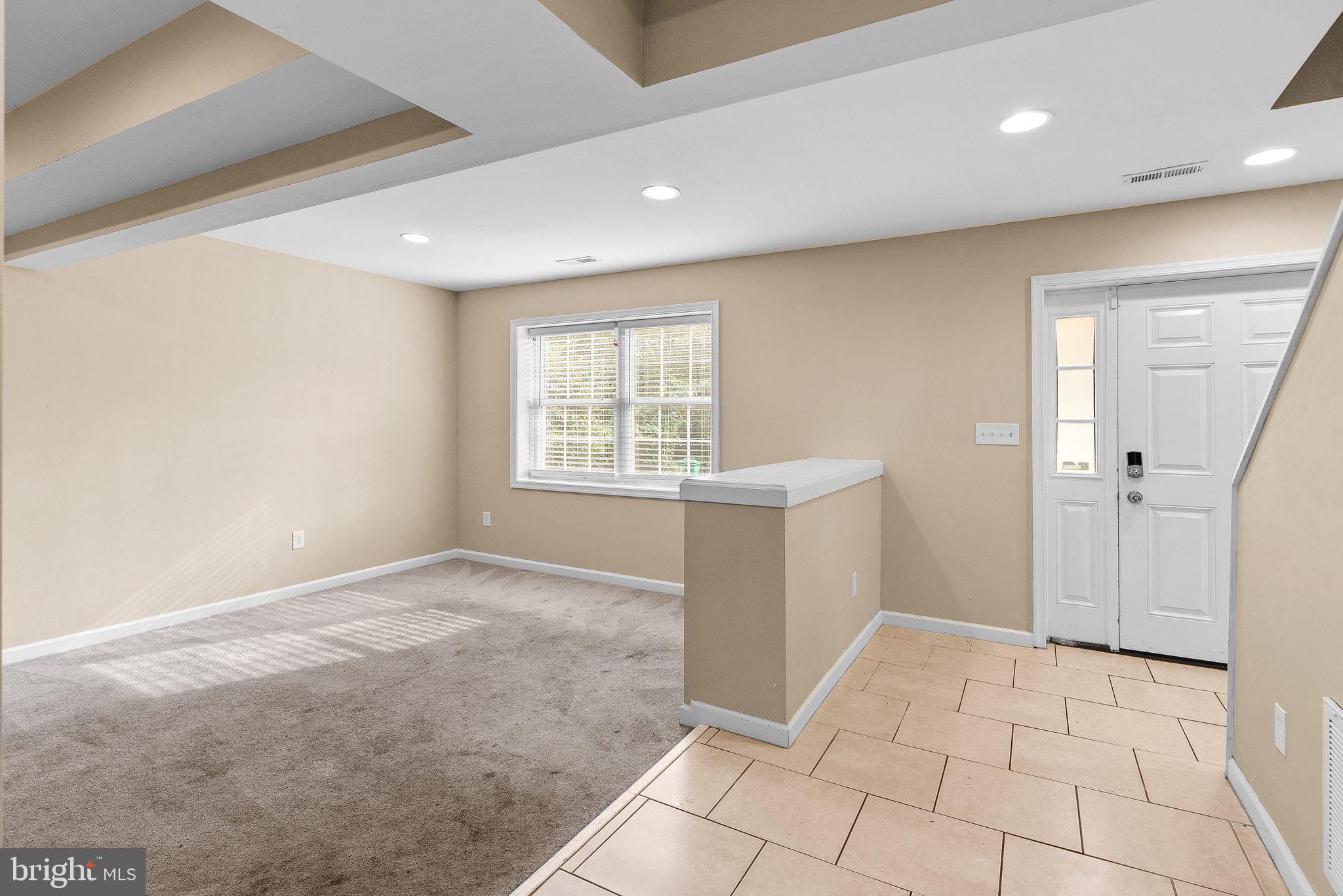 SUNNY ACRES - Residential