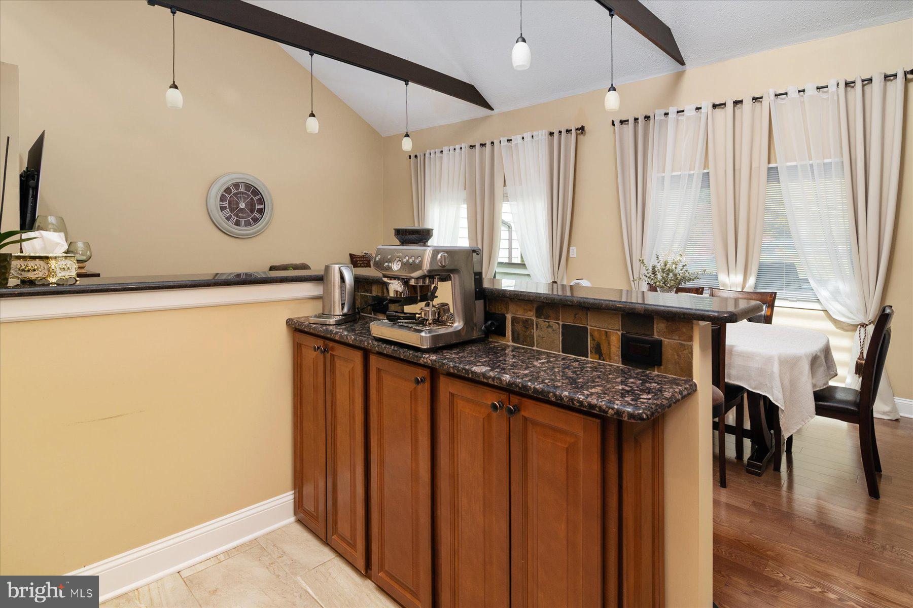 ROCKLAND RUN - Residential