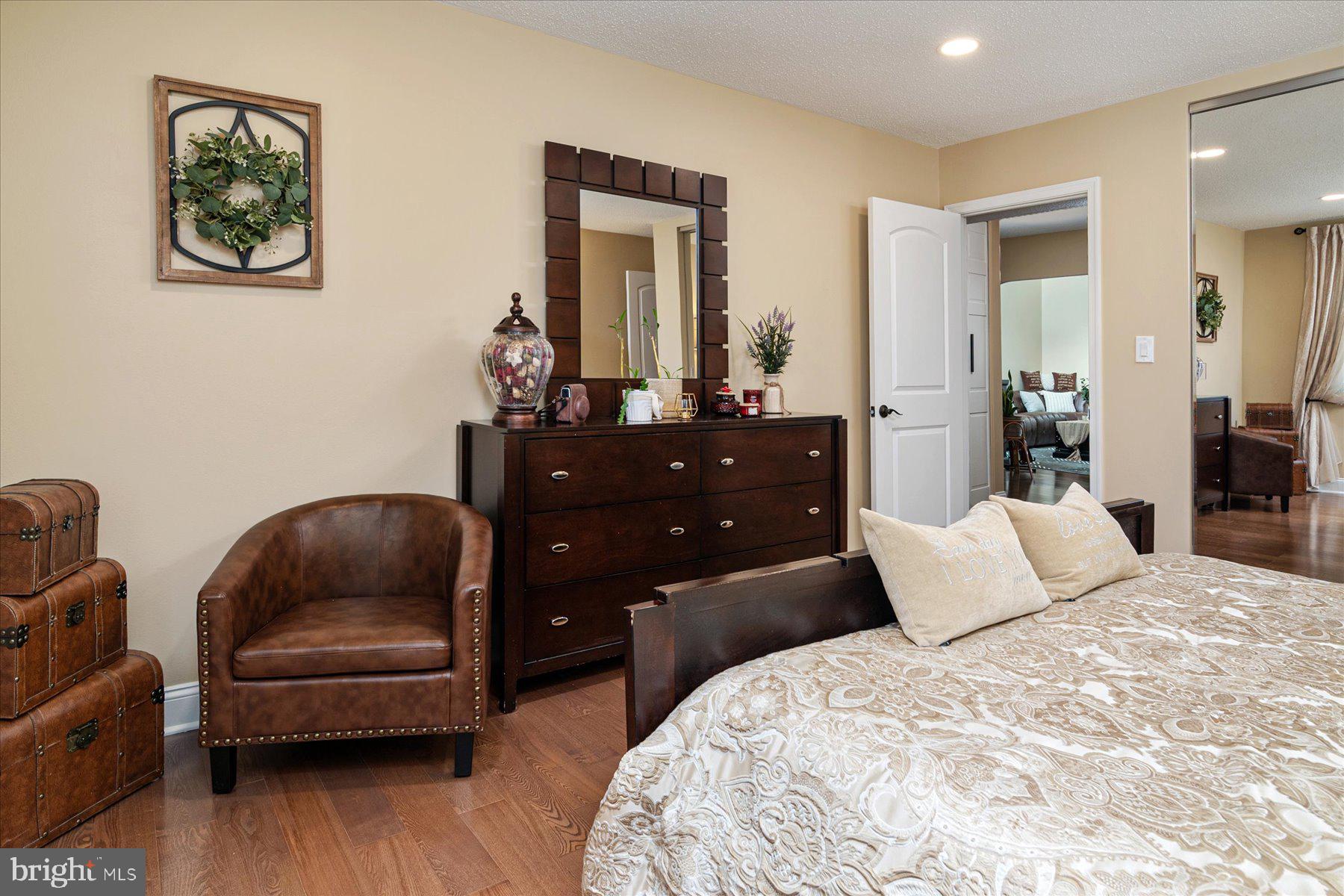 ROCKLAND RUN - Residential