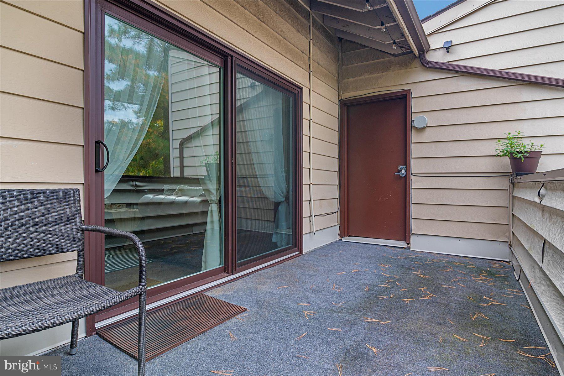 ROCKLAND RUN - Residential