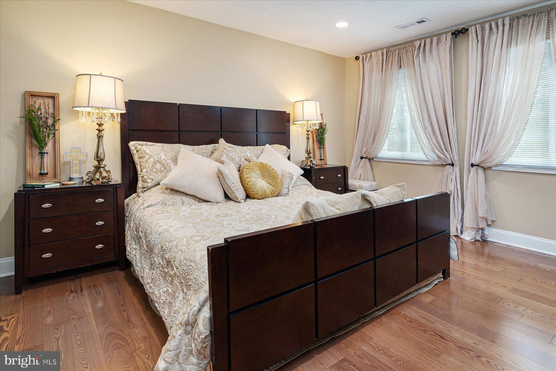 ROCKLAND RUN - Residential