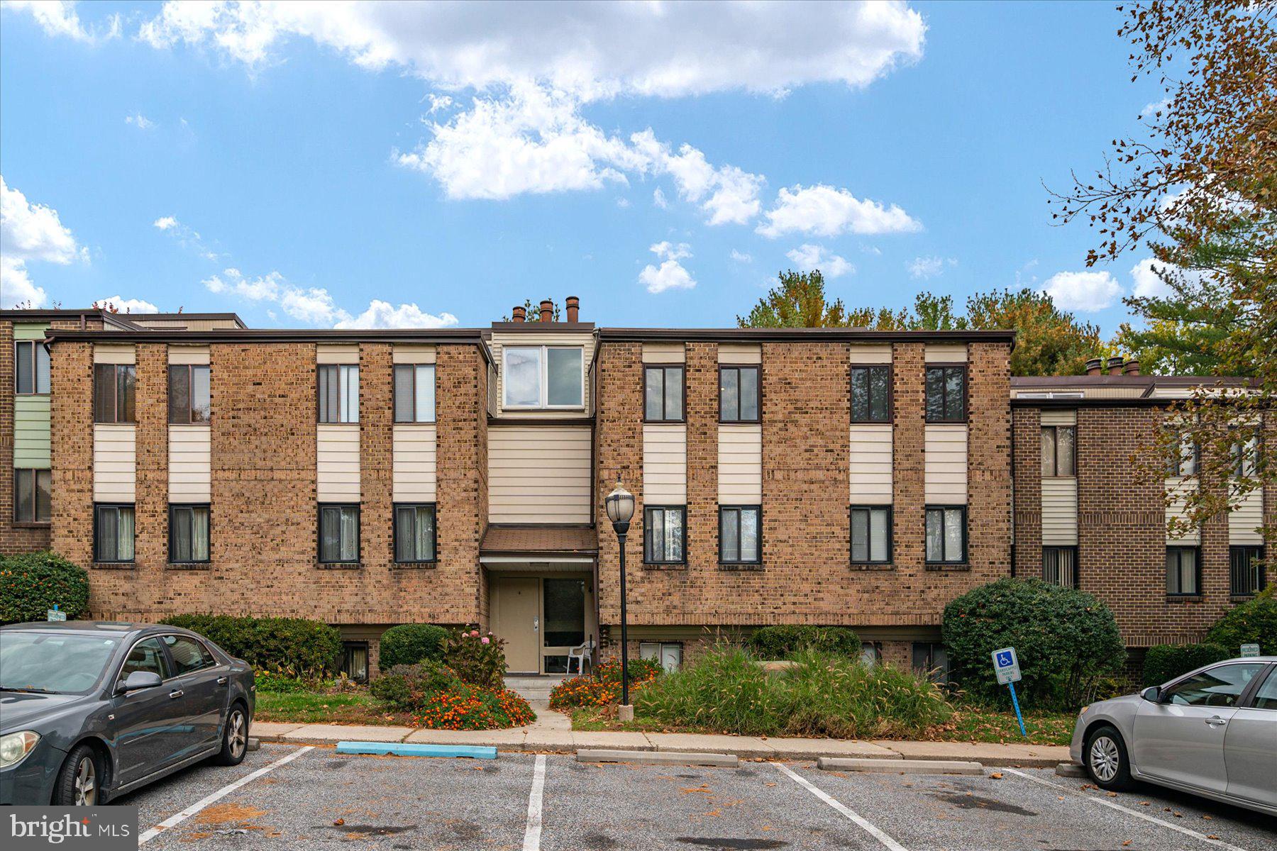 ROCKLAND RUN - Residential