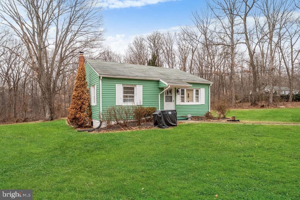 BARNESVILLE OUTSIDE - Residential