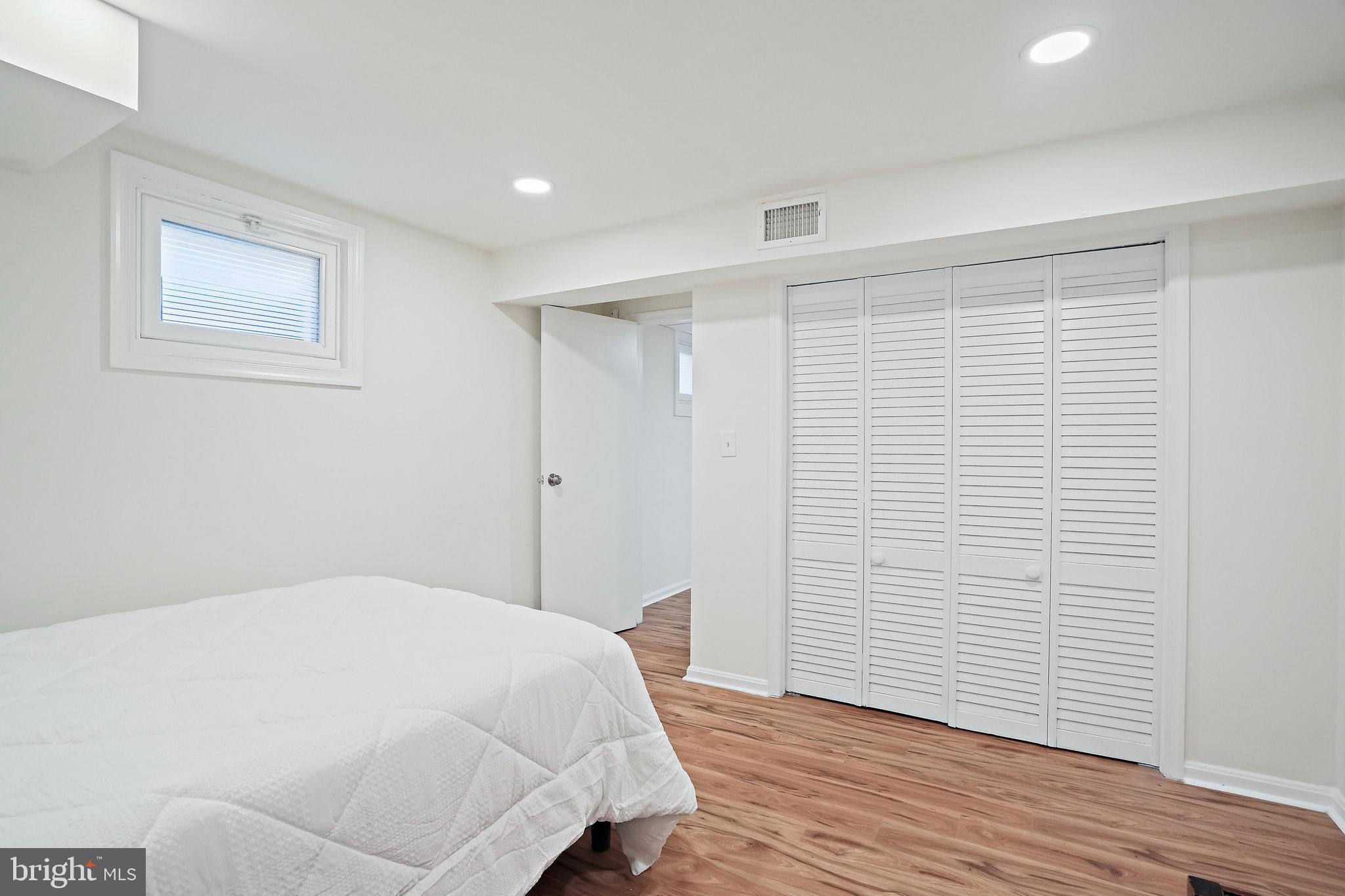 FERNWOOD - Residential Lease